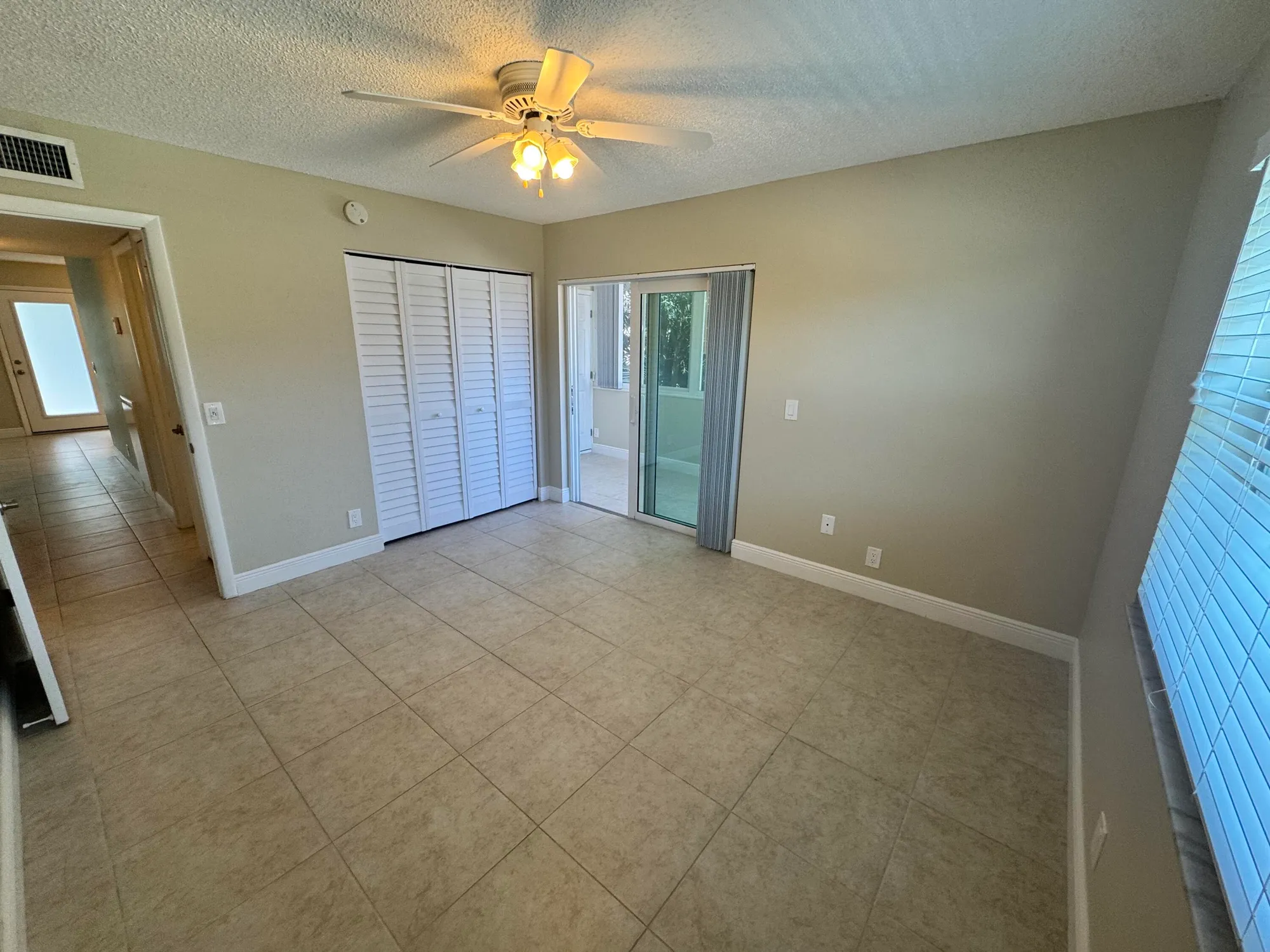 Property Slideshow image 12 of 18 | 269 piedmont f f, Delray Beach, FL, 33484