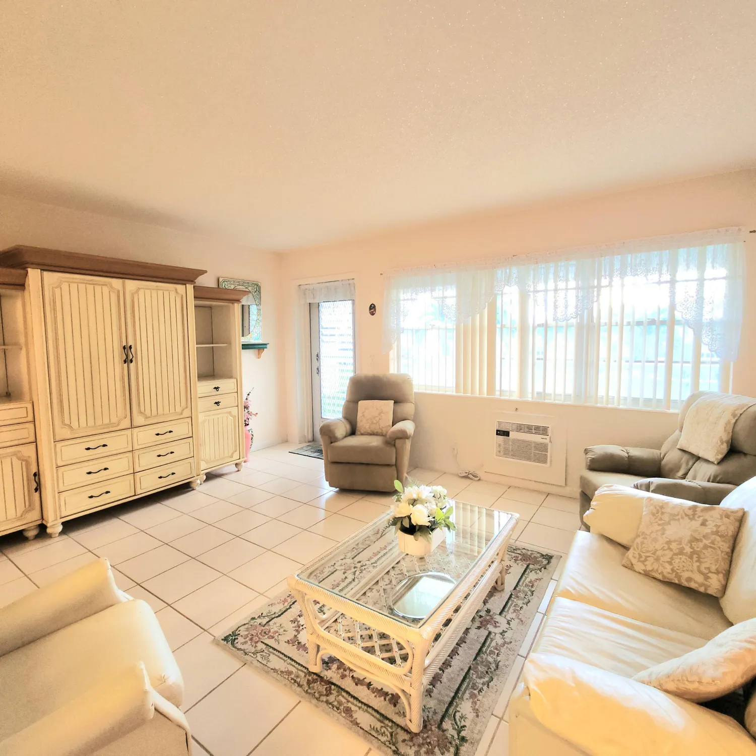 Property Slideshow image 1 of 41 | 164 sheffield g, West Palm Beach, FL, 33417