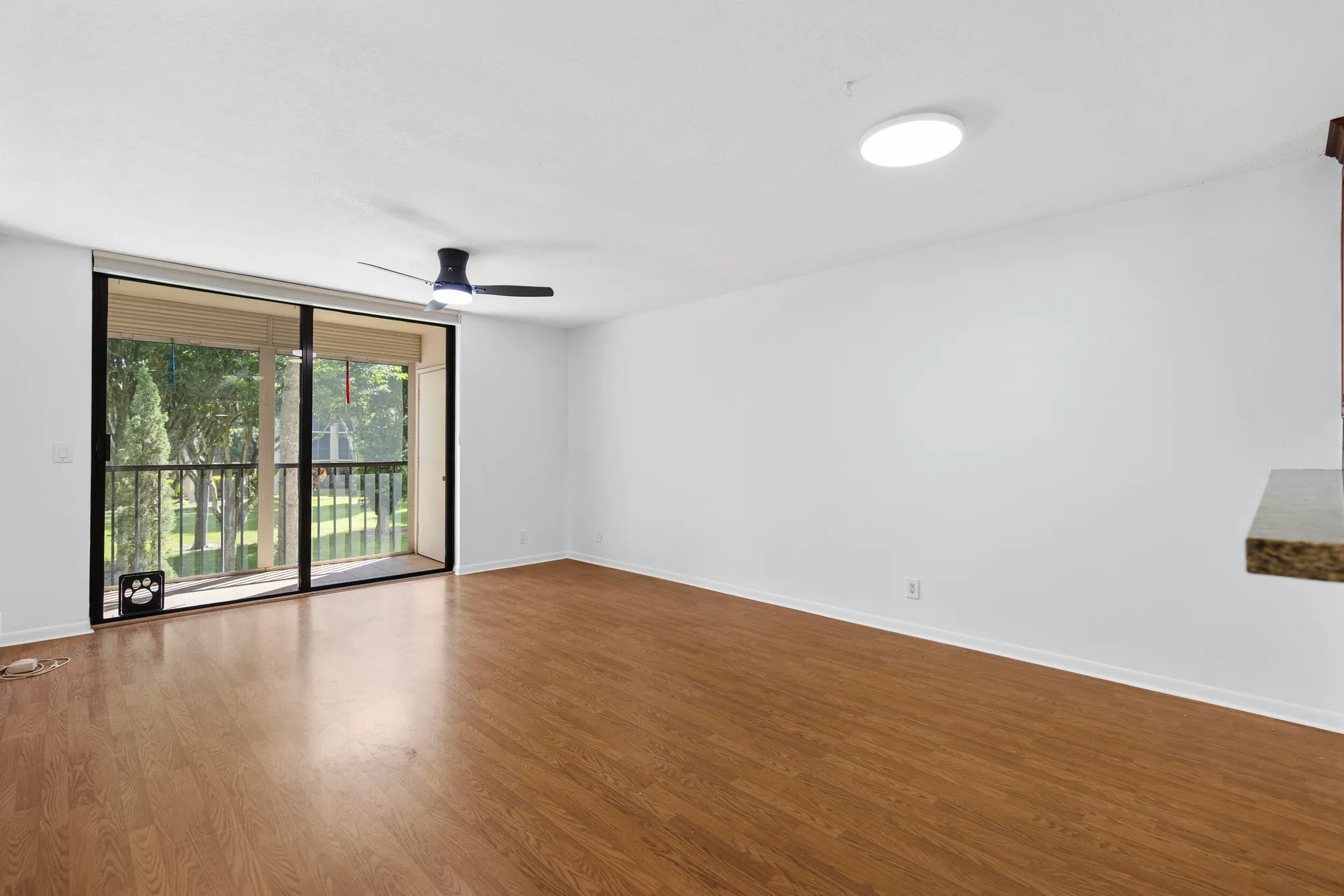 Property Slideshow image 15 of 47 | 5280 las verdes cir apt 216, Delray Beach, FL, 33484