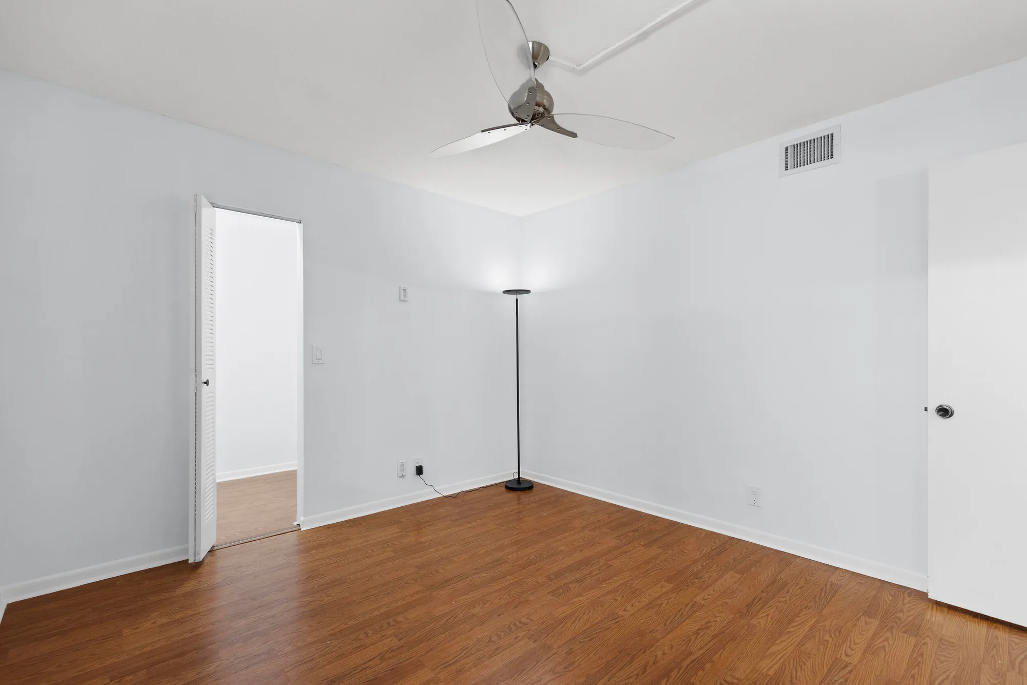 Property Slideshow image 28 of 47 | 5280 las verdes cir apt 216, Delray Beach, FL, 33484