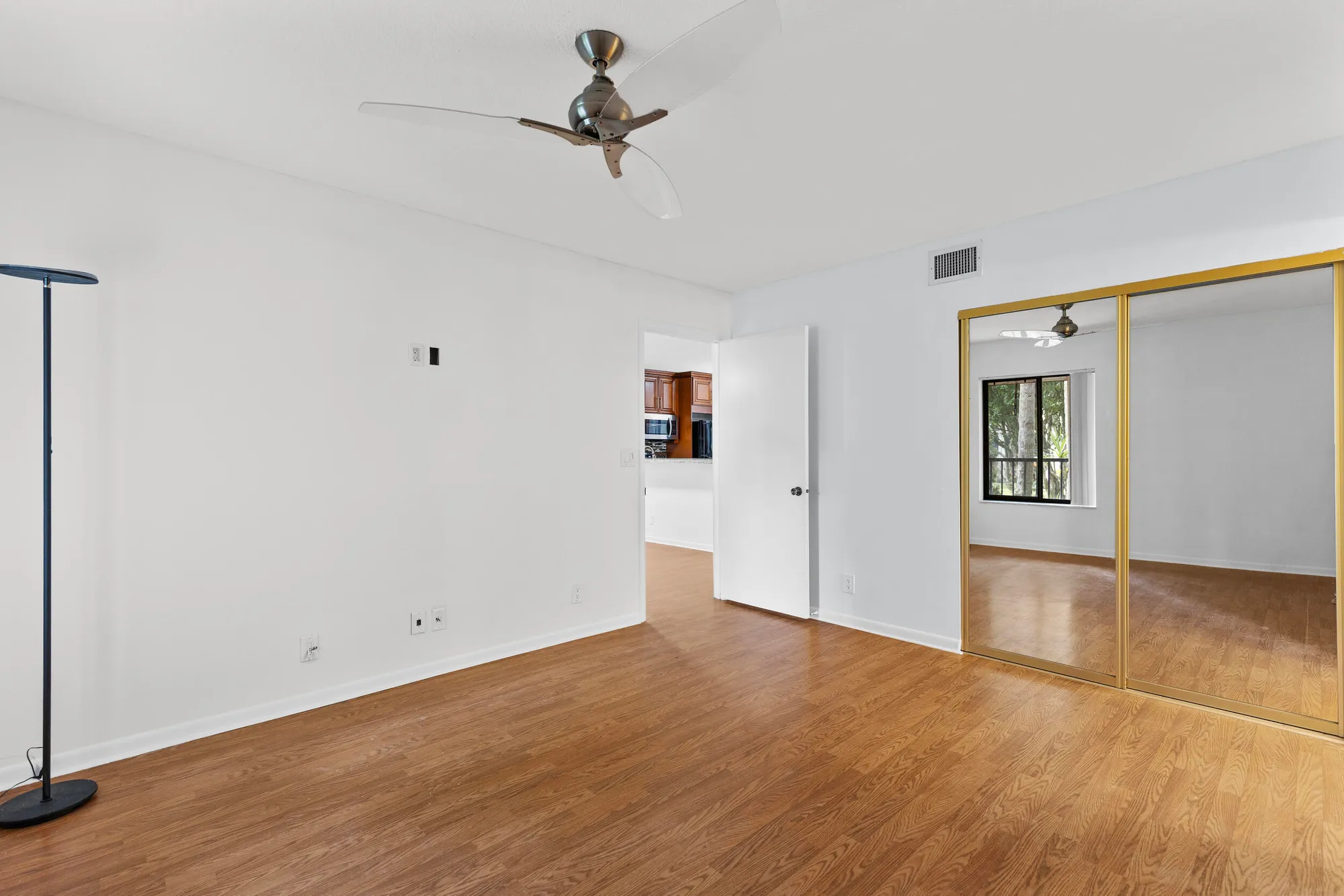 Property Slideshow image 21 of 47 | 5280 las verdes cir apt 216, Delray Beach, FL, 33484
