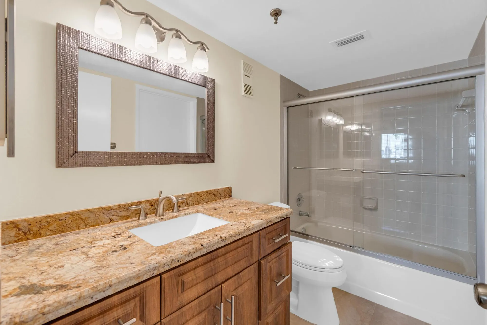 Property Slideshow image 29 of 79 | 7290 kinghurst dr apt 406, Delray Beach, FL, 33446