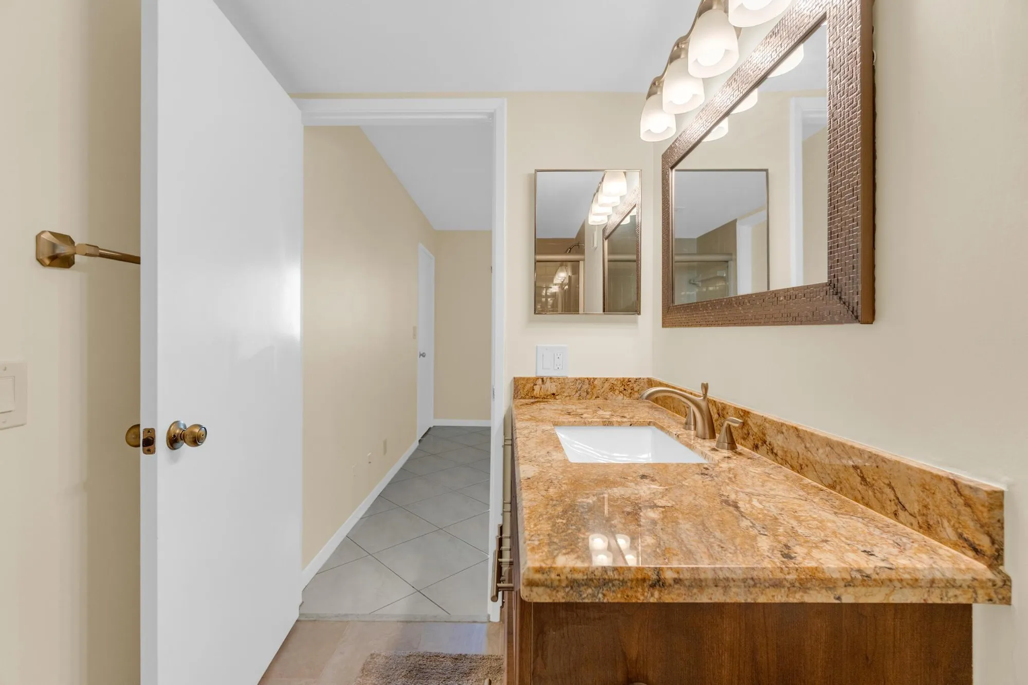 Property Slideshow image 31 of 79 | 7290 kinghurst dr apt 406, Delray Beach, FL, 33446