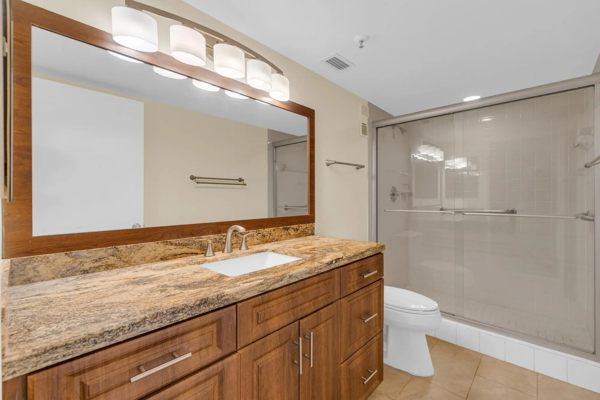 Property Slideshow image 22 of 79 | 7290 kinghurst dr apt 406, Delray Beach, FL, 33446