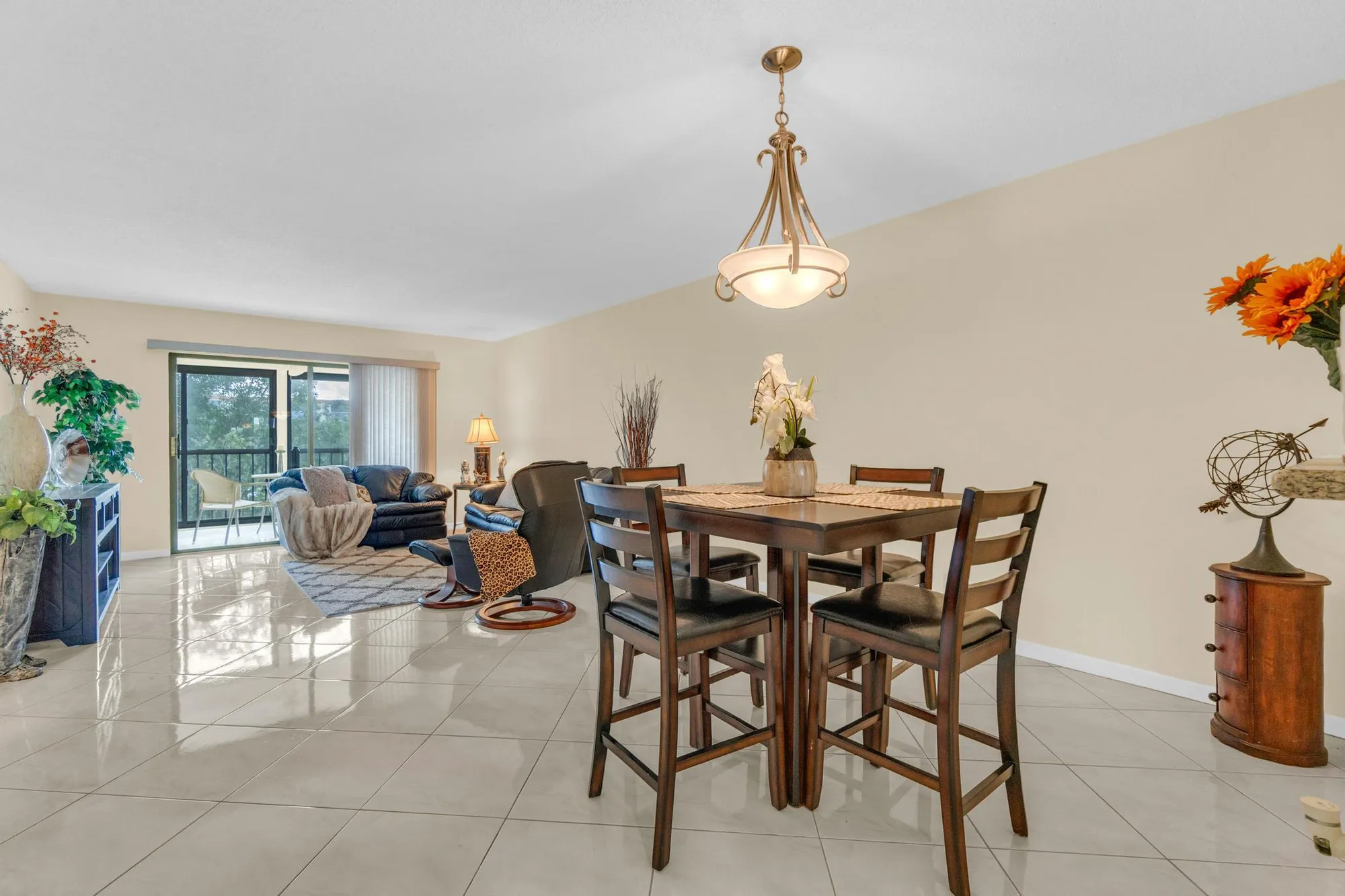 Property Slideshow image 13 of 79 | 7290 kinghurst dr apt 406, Delray Beach, FL, 33446