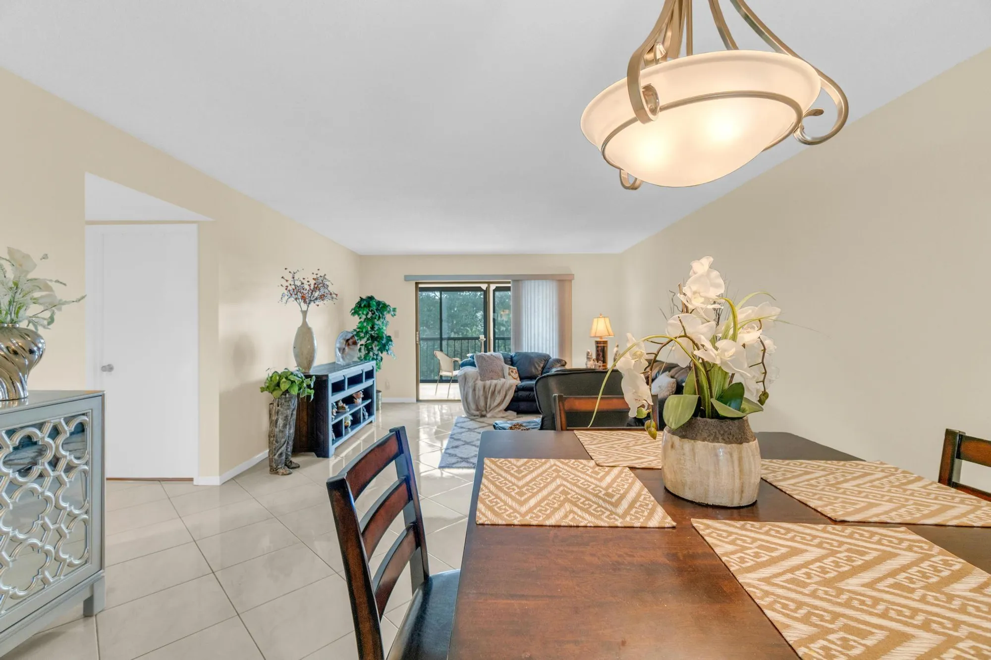 Property Slideshow image 14 of 79 | 7290 kinghurst dr apt 406, Delray Beach, FL, 33446
