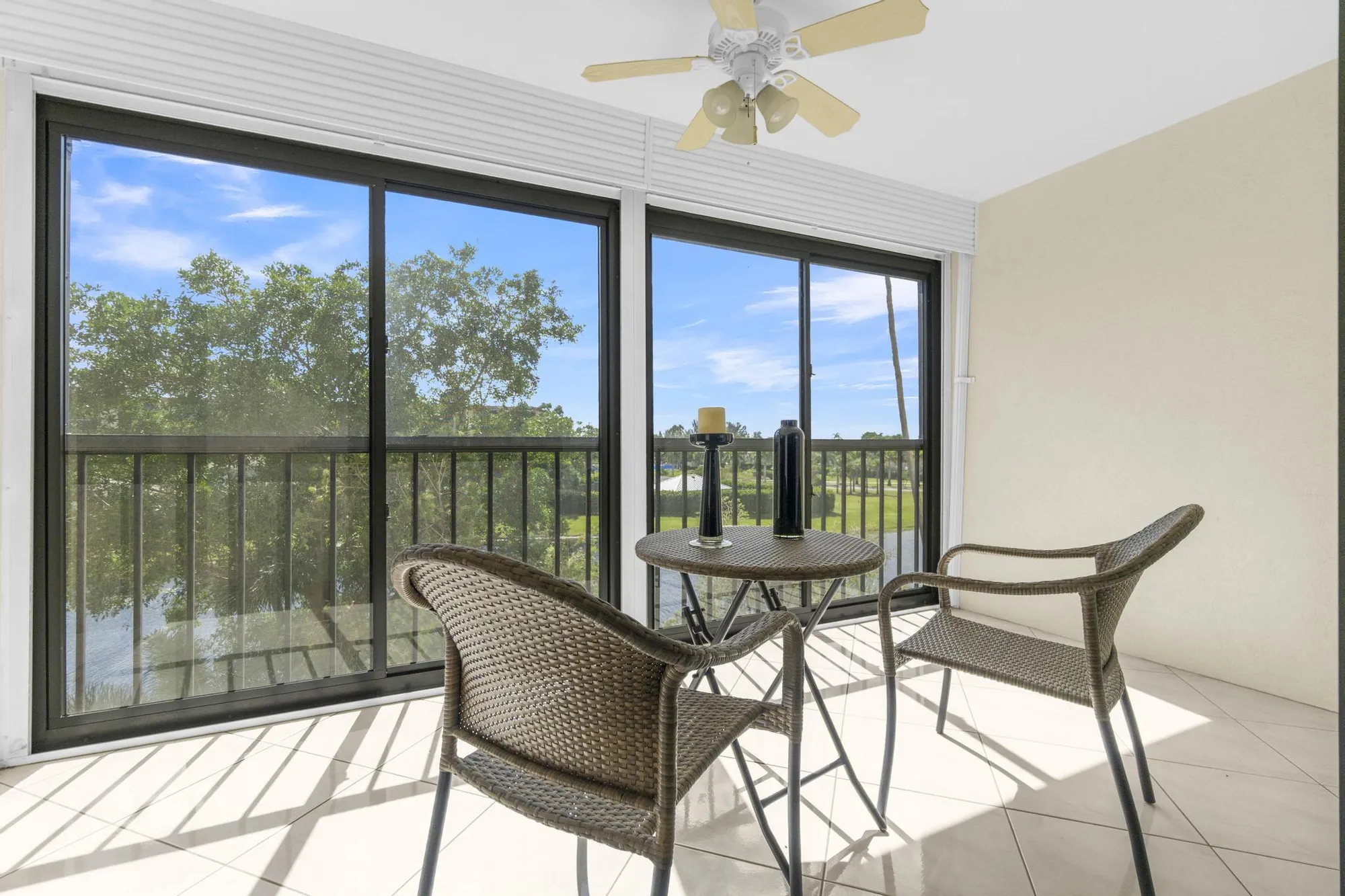 Property Slideshow image 34 of 79 | 7290 kinghurst dr apt 406, Delray Beach, FL, 33446