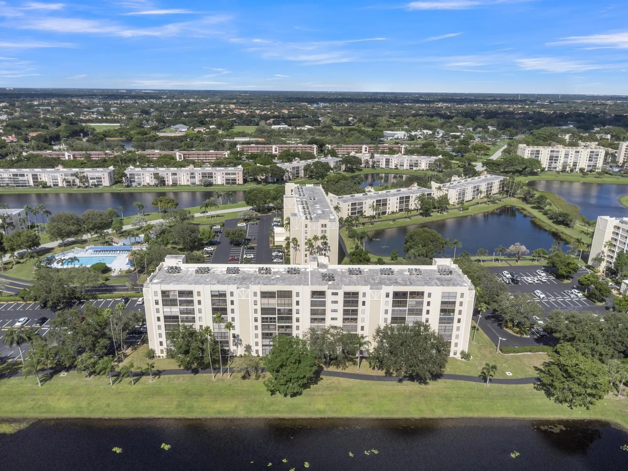 Property Slideshow image 42 of 79 | 7290 kinghurst dr apt 406, Delray Beach, FL, 33446