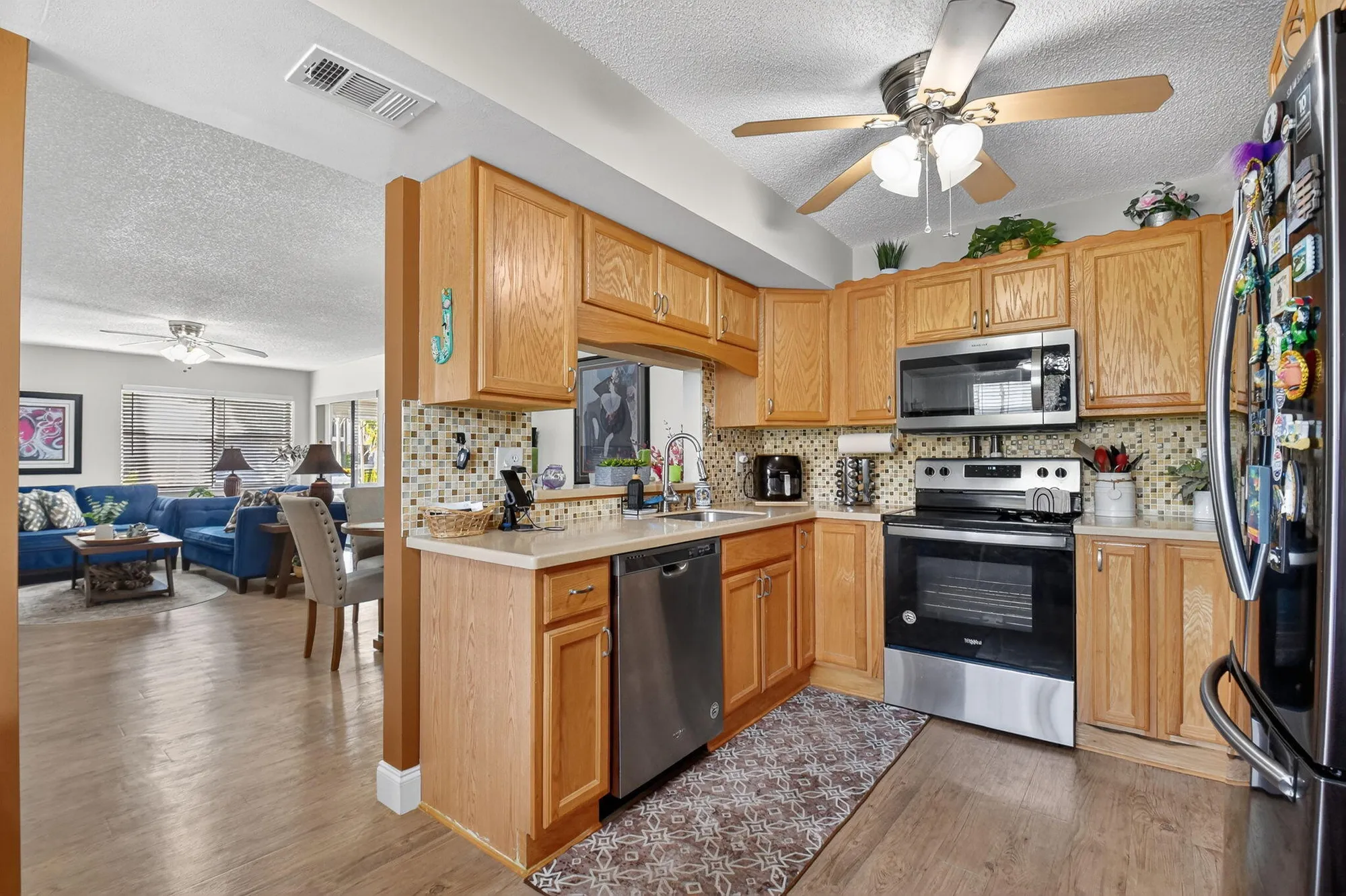 Property Slideshow image 4 of 15 | 7642 tahiti ln 101, Lake Worth, FL, 33467