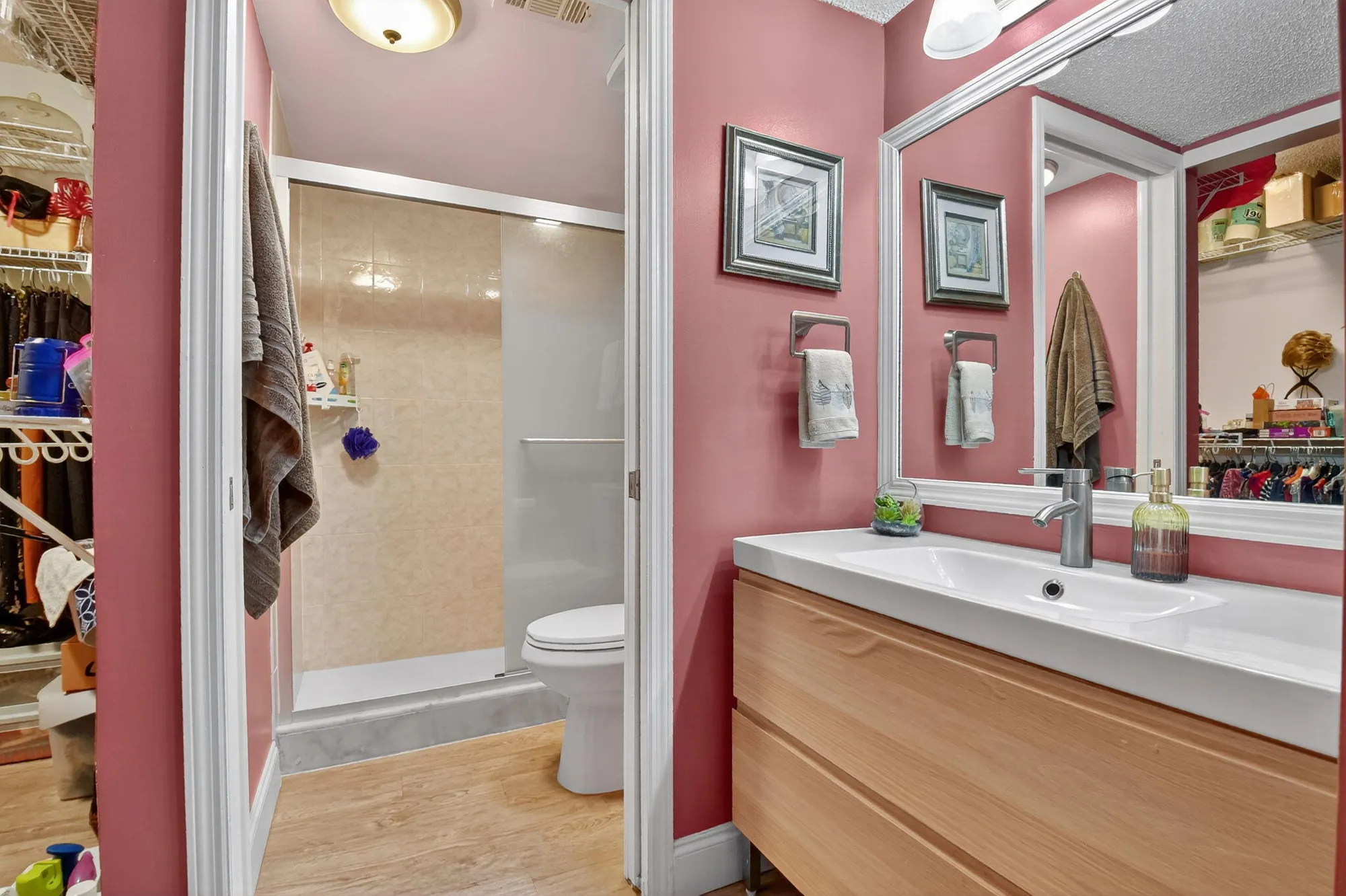 Property Slideshow image 7 of 15 | 7642 tahiti ln 101, Lake Worth, FL, 33467