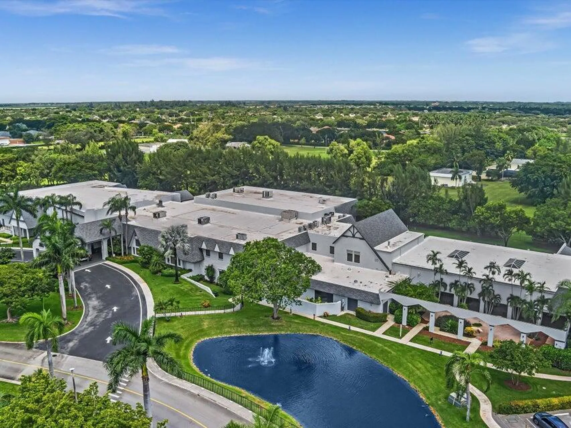 Property Slideshow image 52 of 79 | 7290 kinghurst dr apt 406, Delray Beach, FL, 33446