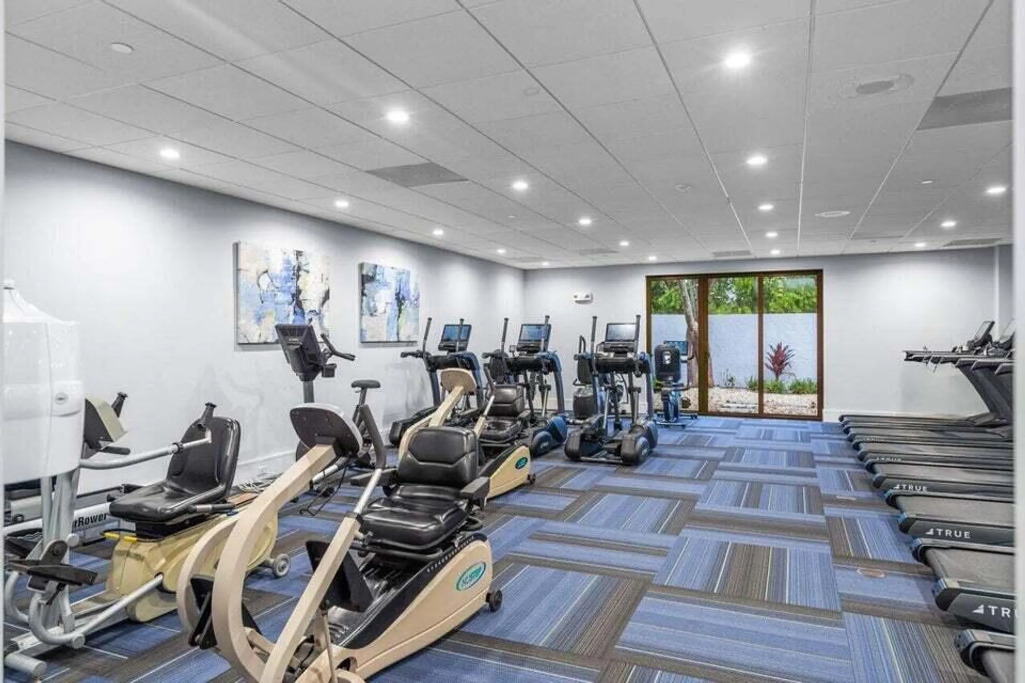 Property Slideshow image 72 of 79 | 7290 kinghurst dr apt 406, Delray Beach, FL, 33446