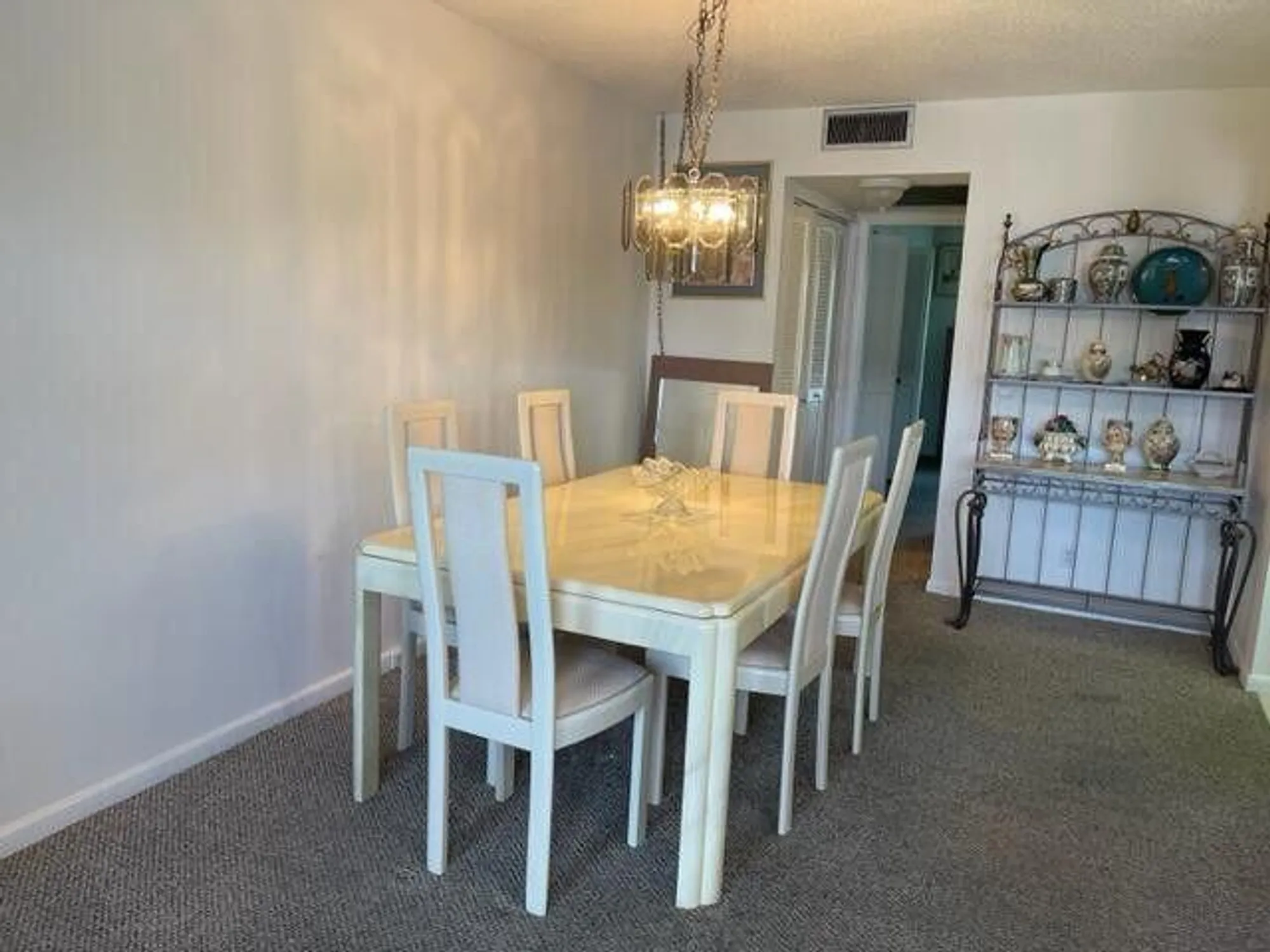 Property Slideshow image 8 of 20 | 152 suffolk d, Boca Raton, FL, 33434
