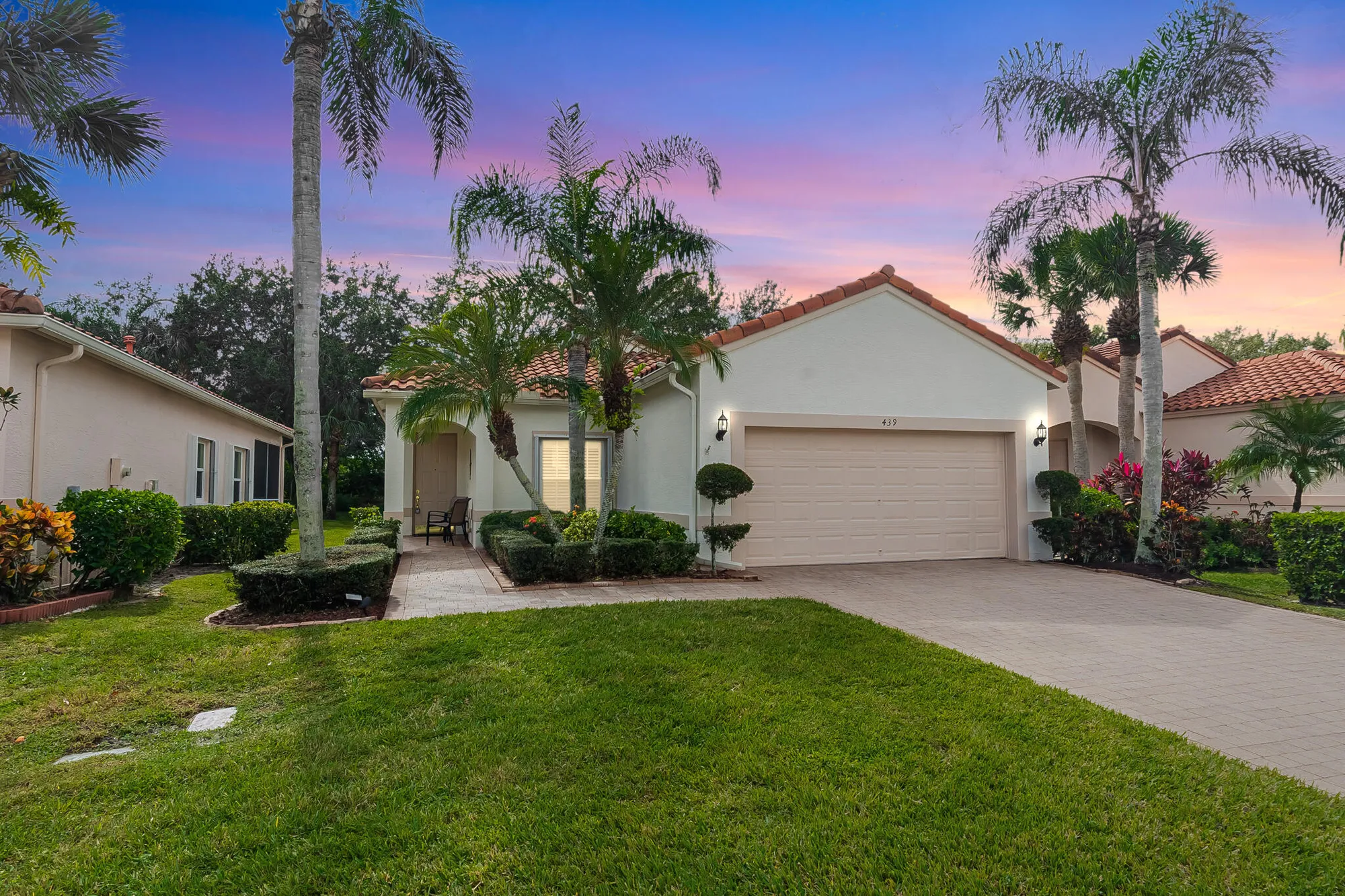 Property Slideshow image 1 of 34 | 439 nw lismore ln, Port Saint Lucie, FL, 34986