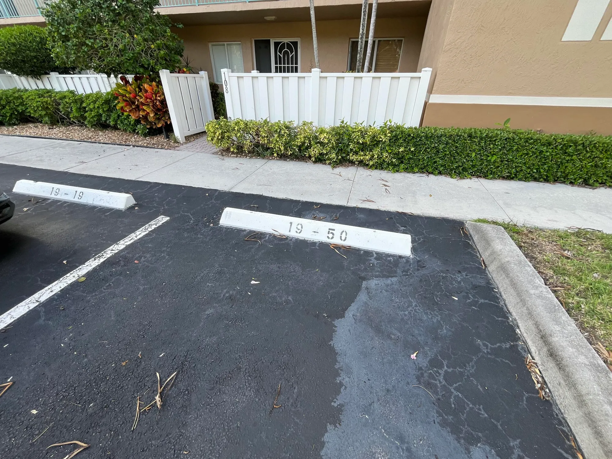 Property Slideshow image 19 of 20 | 12565 imperial isle dr apt 108, Boynton Beach, FL, 33437