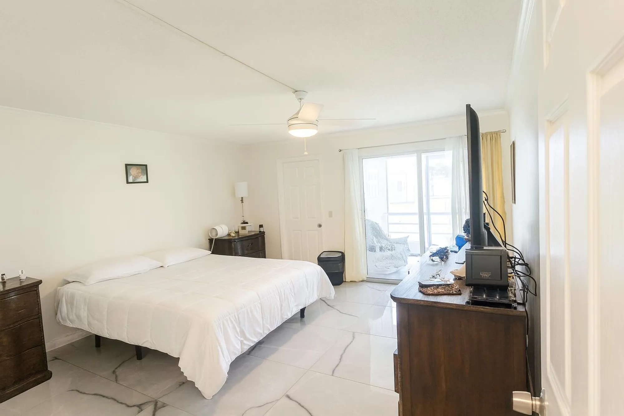 Property Slideshow image 9 of 26 | 202 wellington m, West Palm Beach, FL, 33417