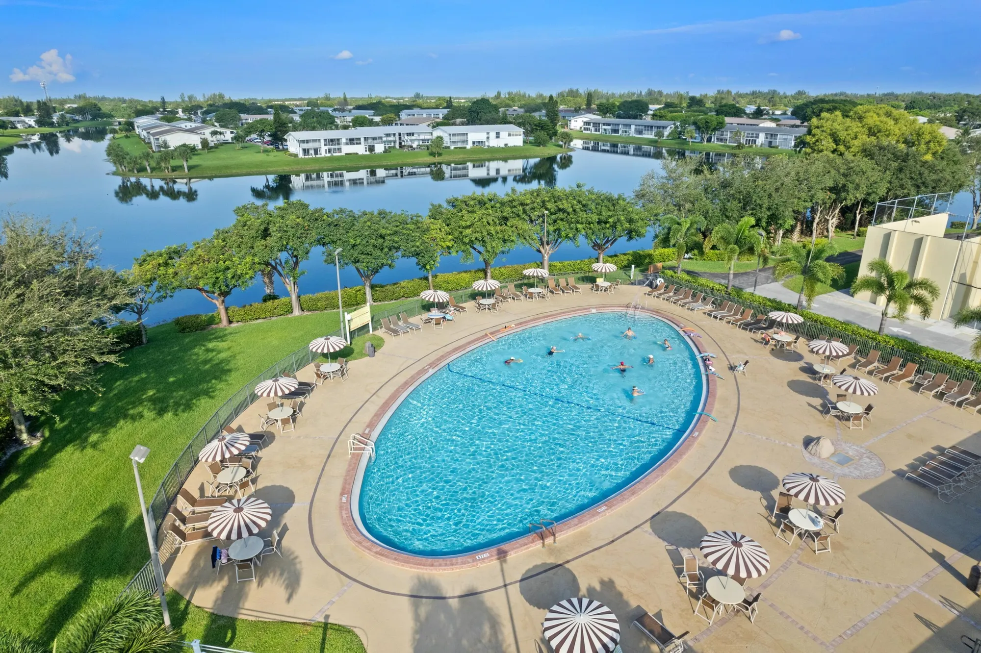 Property Slideshow image 27 of 49 | 171 windsor h, West Palm Beach, FL, 33417