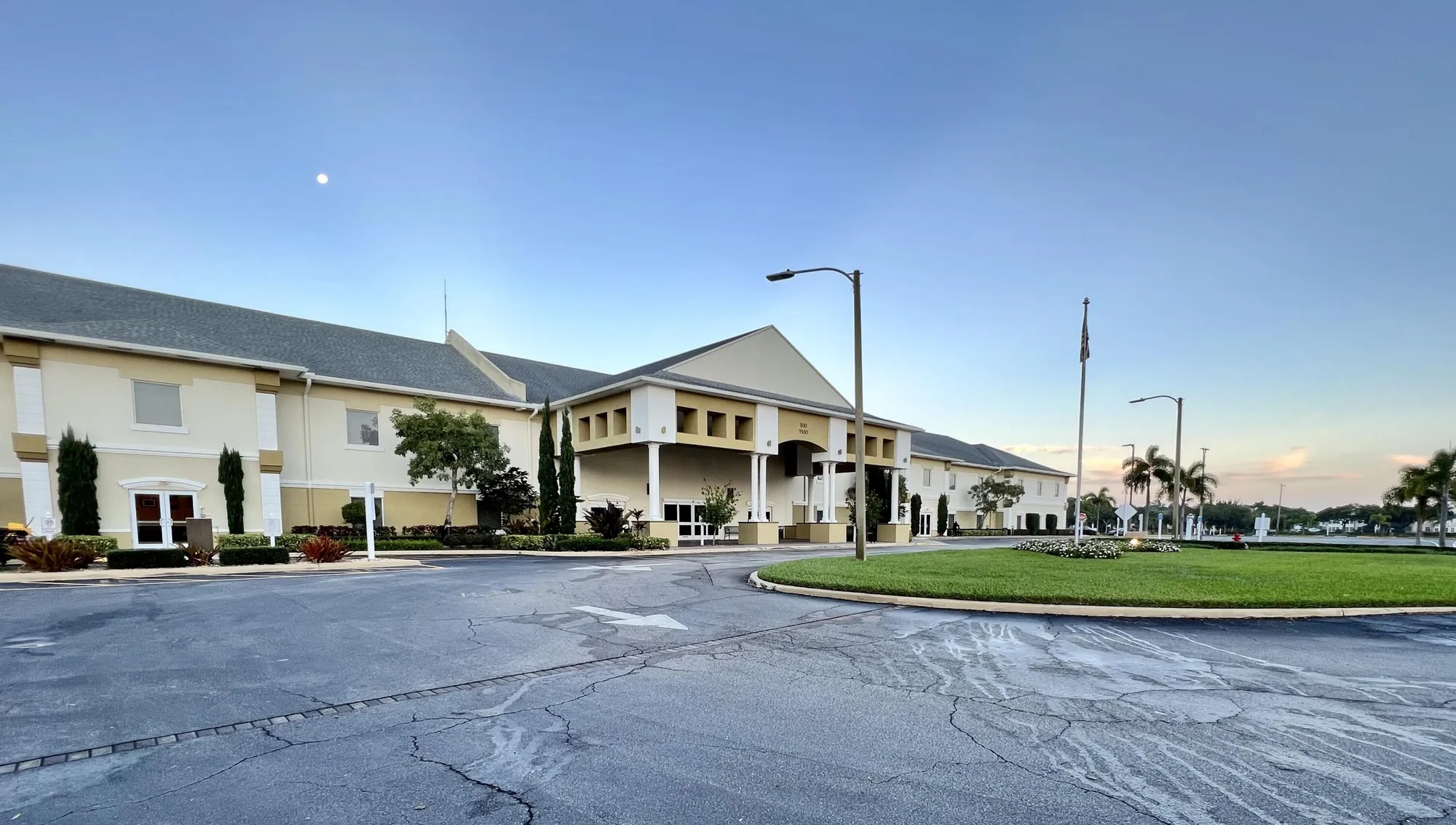 Property Slideshow image 5 of 7 | 362 sheffield o, West Palm Beach, FL, 33417