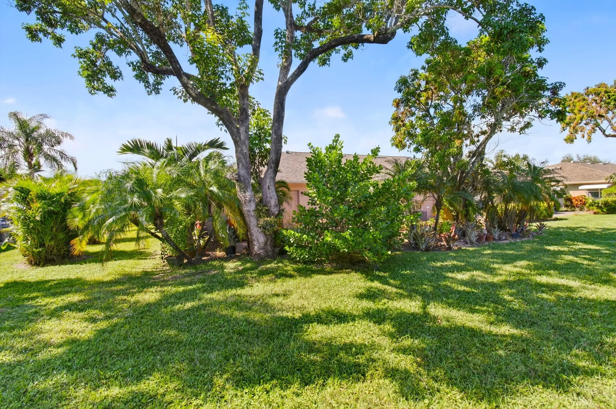 Property Slideshow image 35 of 53 | 1305 high point way d, Delray Beach, FL, 33445