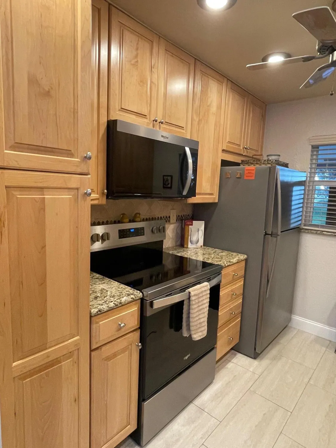 Property Slideshow image 4 of 44 | 100 leisure lake cir apt 109, Boynton Beach, FL, 33426