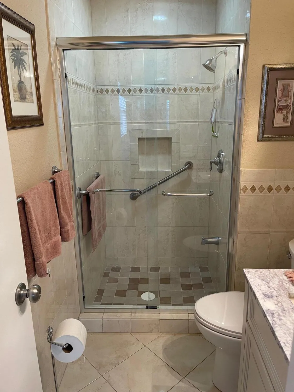 Property Slideshow image 24 of 44 | 100 leisure lake cir apt 109, Boynton Beach, FL, 33426