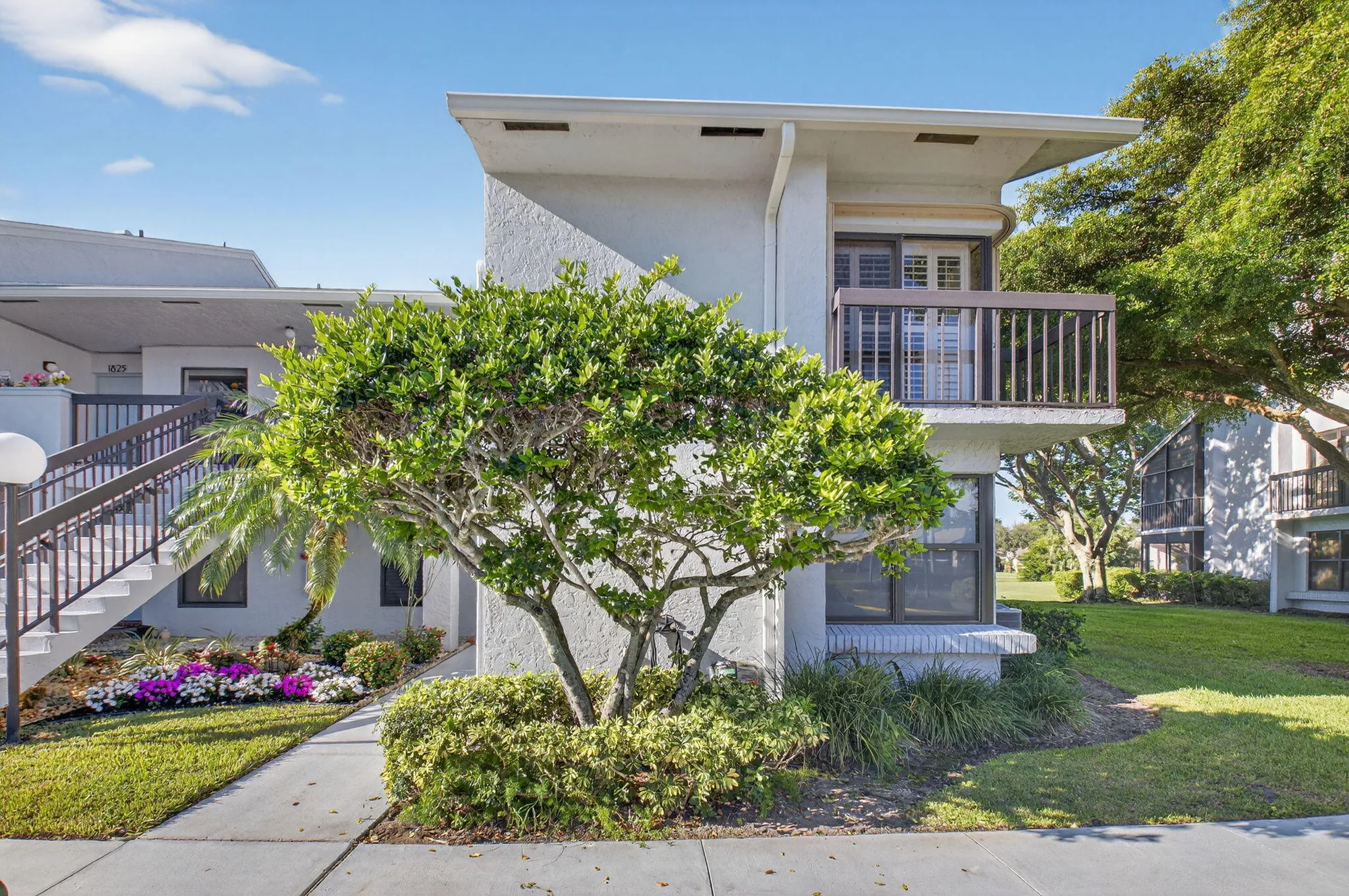 Property Slideshow image 3 of 40 | 5152 golfview ct apt 1826, Delray Beach, FL, 33484