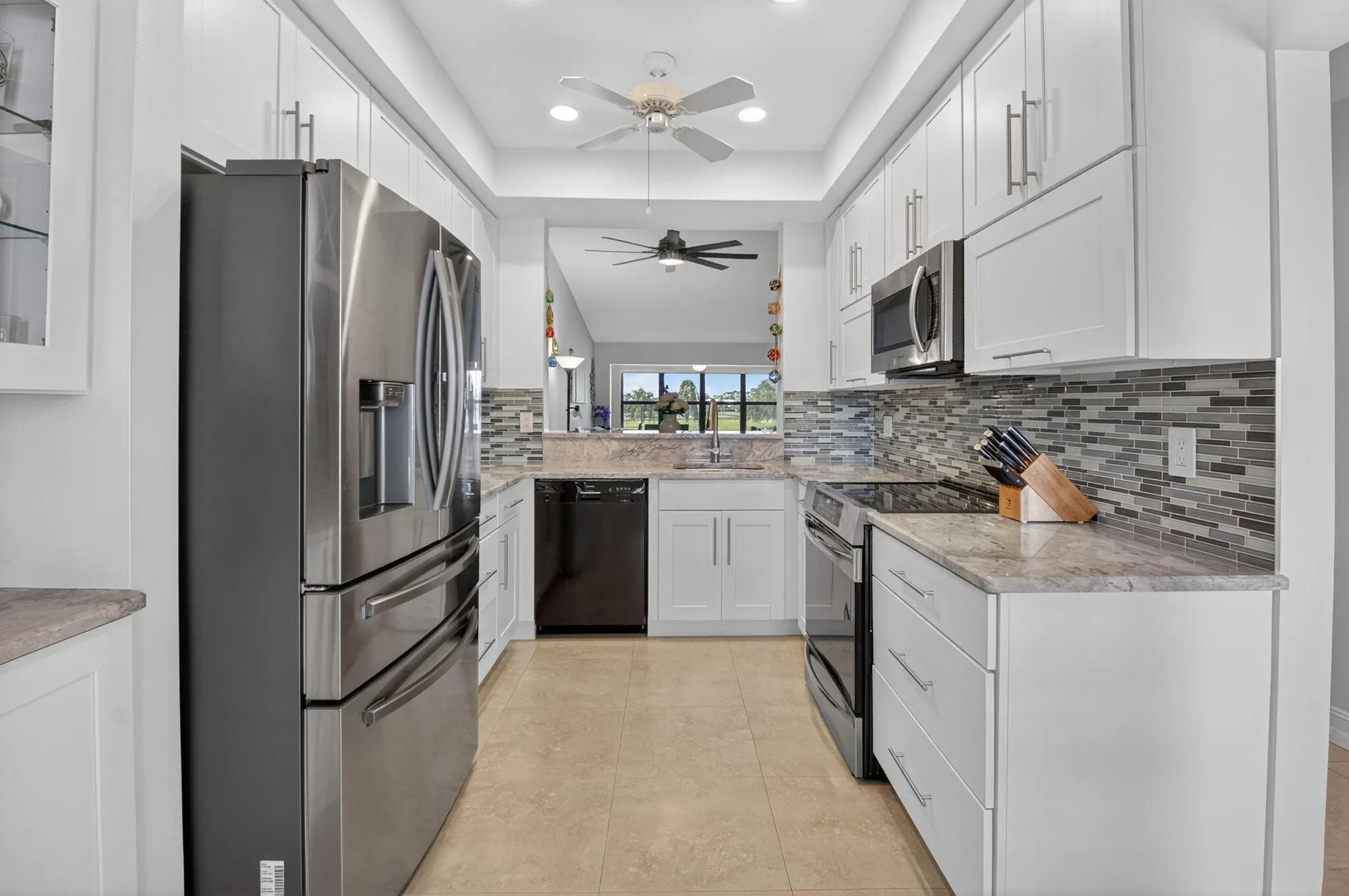 Property Slideshow image 8 of 40 | 5152 golfview ct apt 1826, Delray Beach, FL, 33484