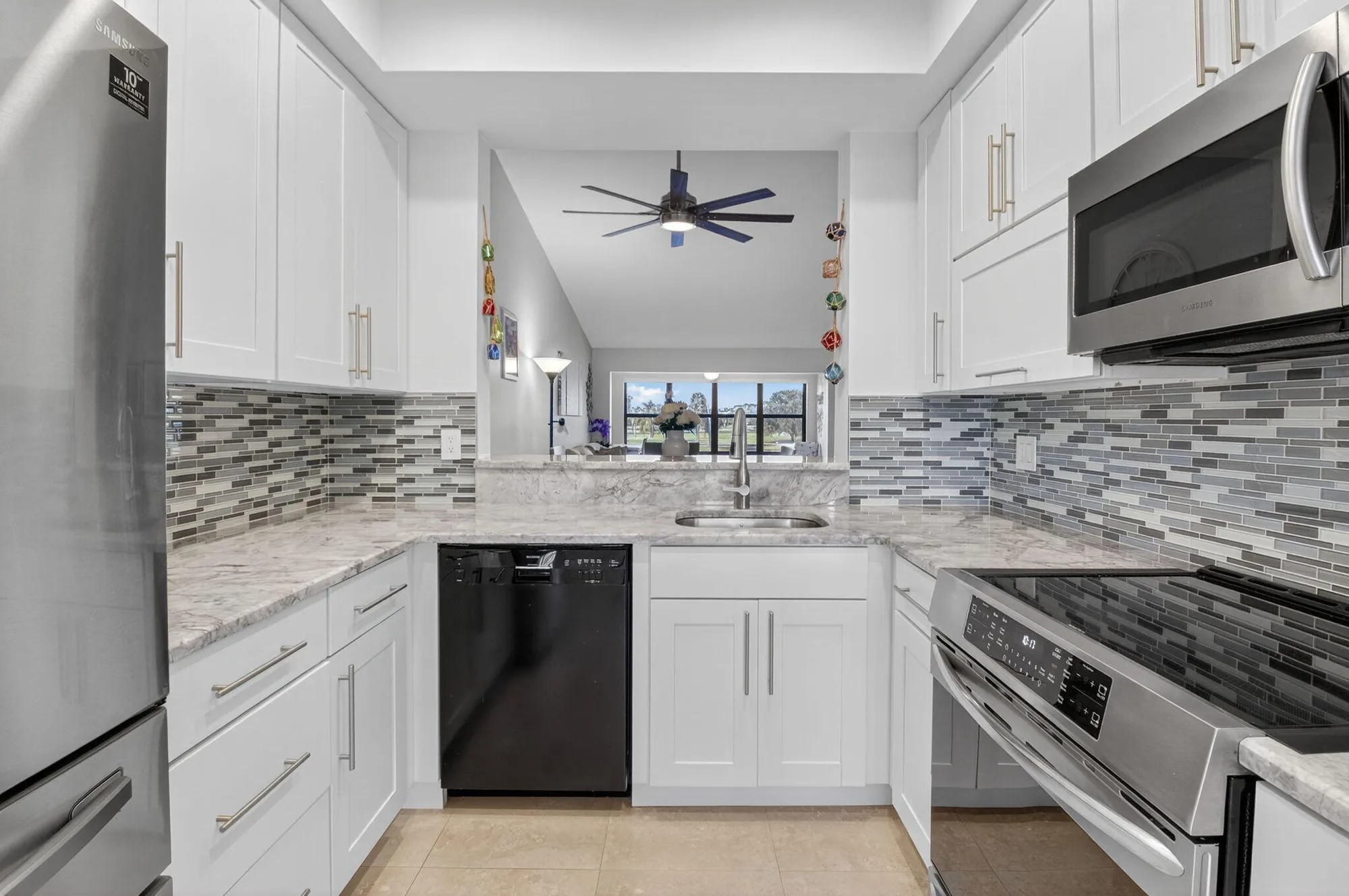 Property Slideshow image 9 of 40 | 5152 golfview ct apt 1826, Delray Beach, FL, 33484