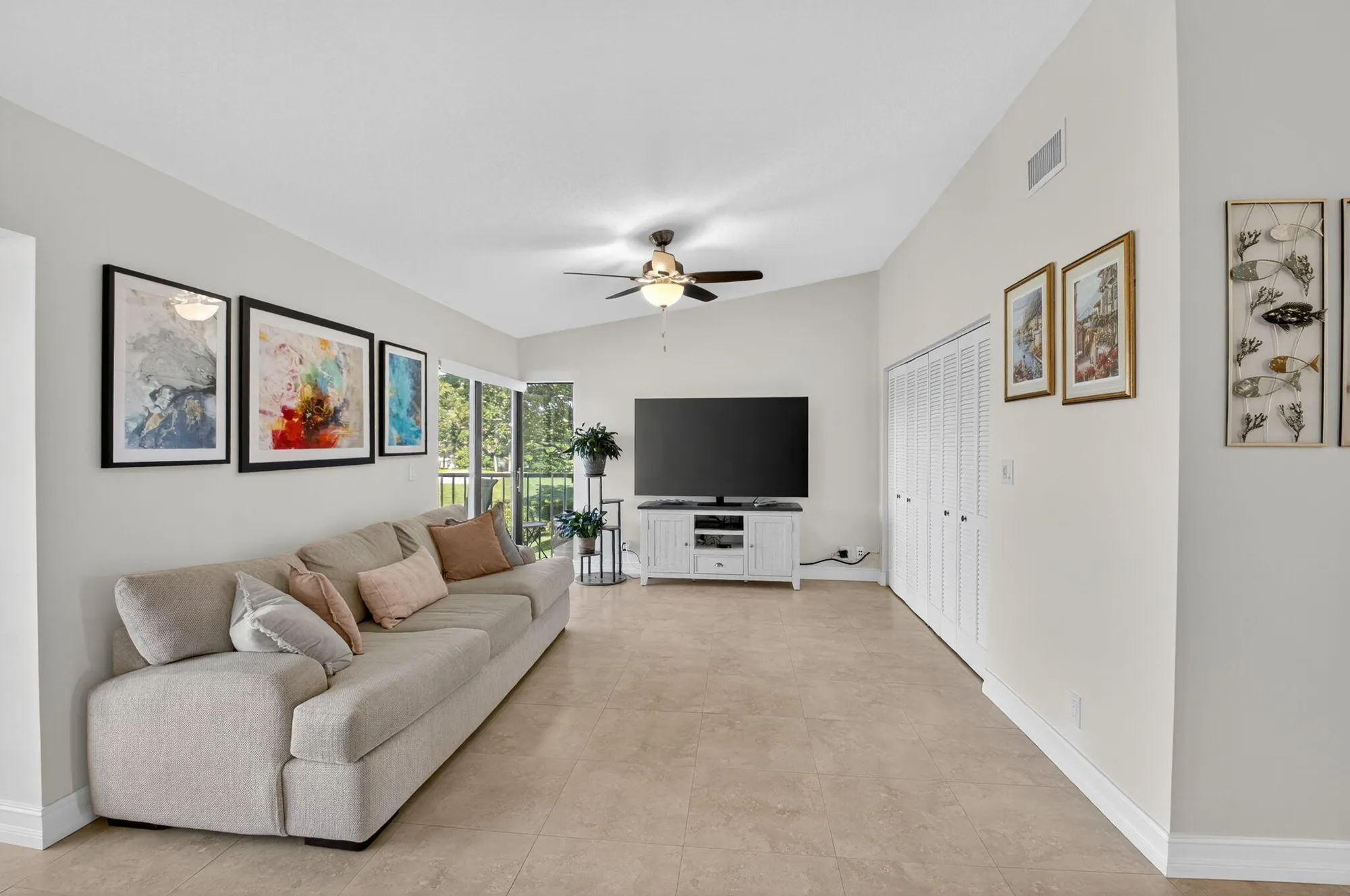 Property Slideshow image 17 of 40 | 5152 golfview ct apt 1826, Delray Beach, FL, 33484