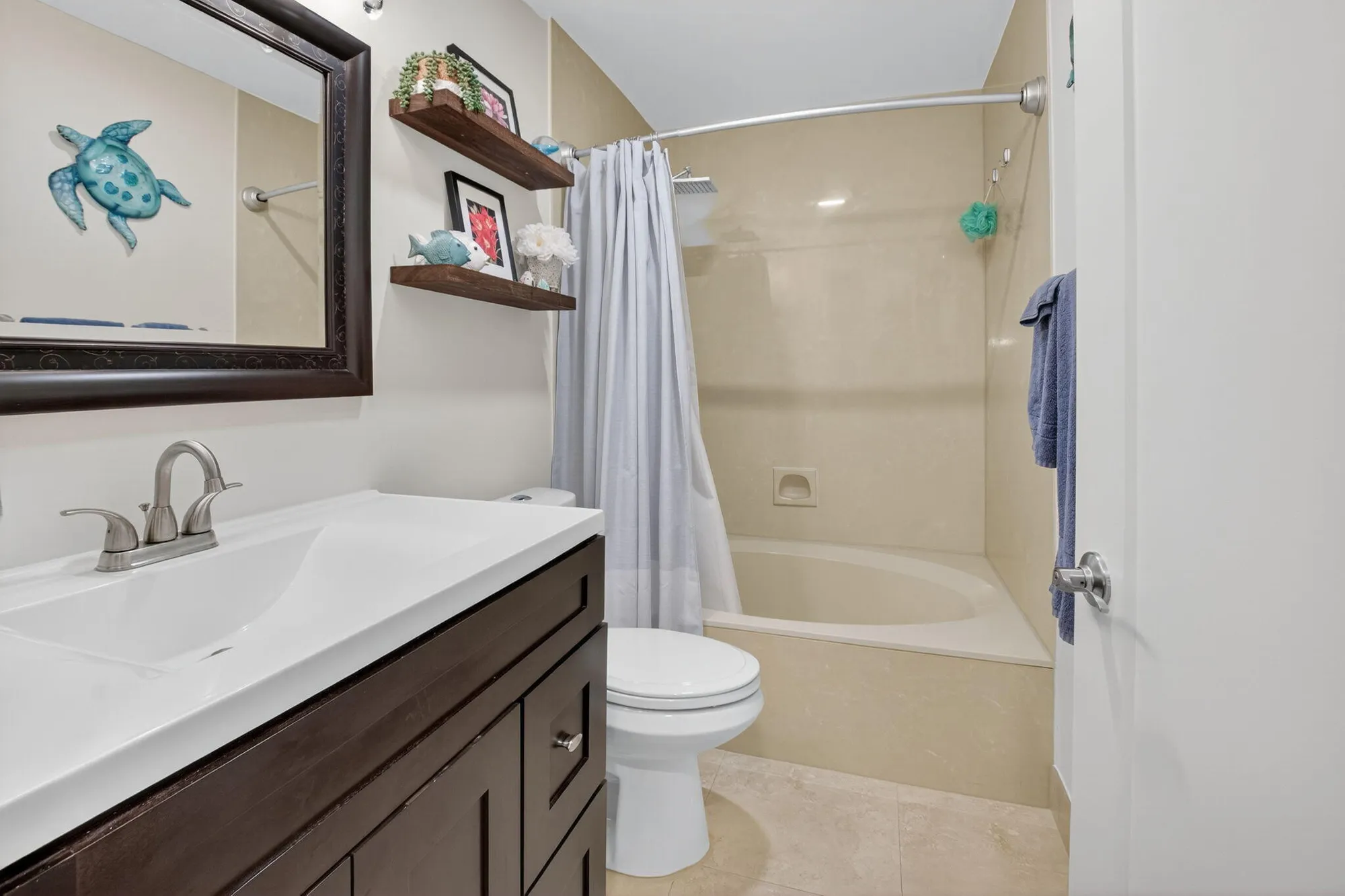 Property Slideshow image 25 of 40 | 5152 golfview ct apt 1826, Delray Beach, FL, 33484