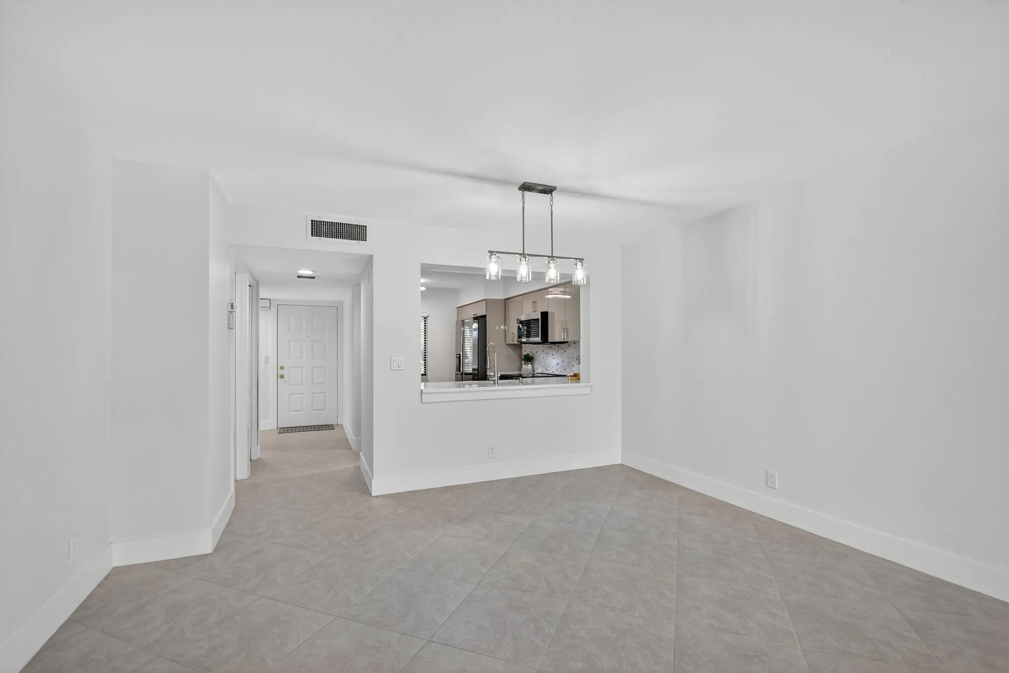 Property Slideshow image 8 of 49 | 7270 ashford pl 208, Delray Beach, FL, 33446