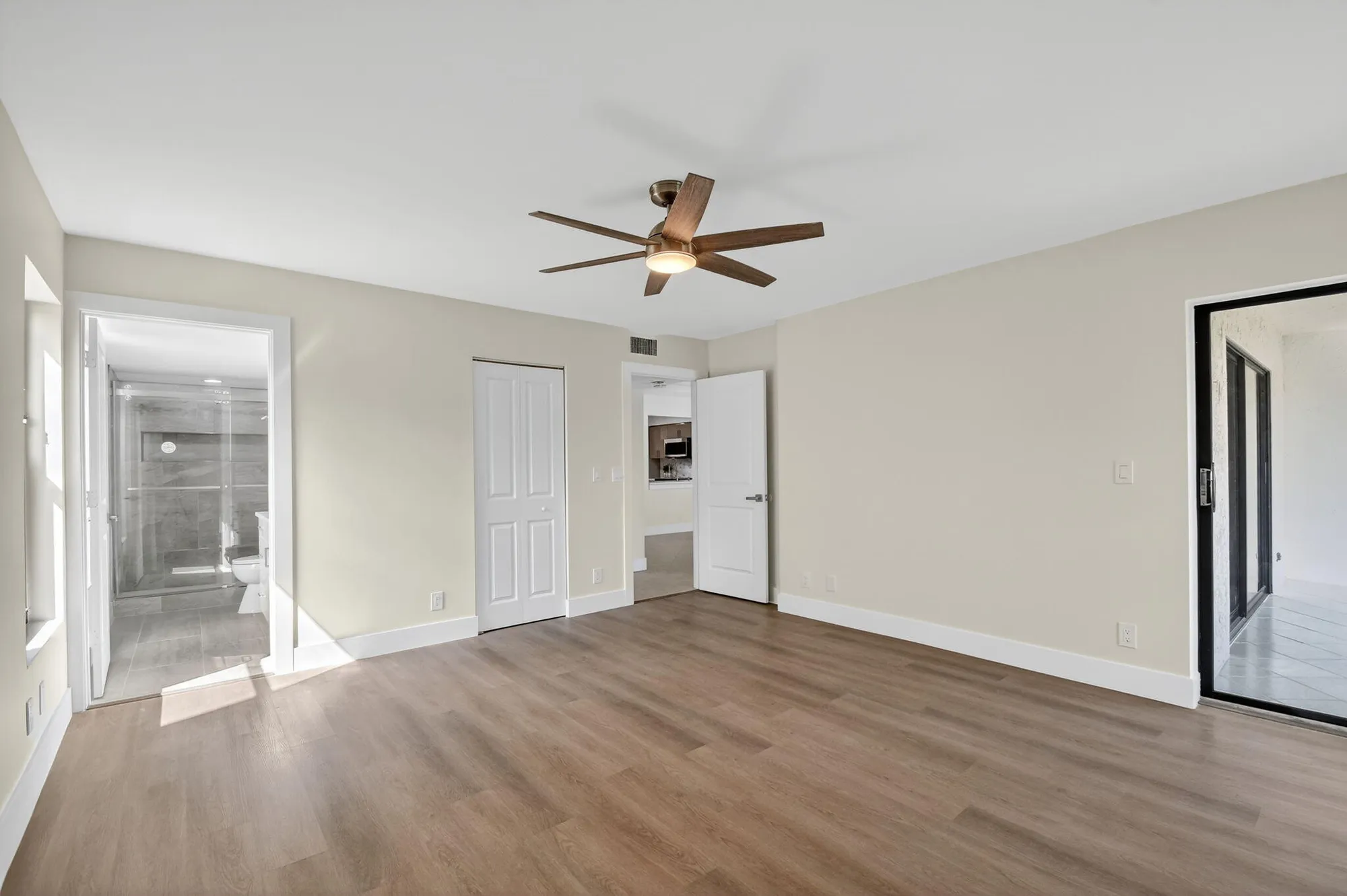 Property Slideshow image 15 of 49 | 7270 ashford pl 208, Delray Beach, FL, 33446