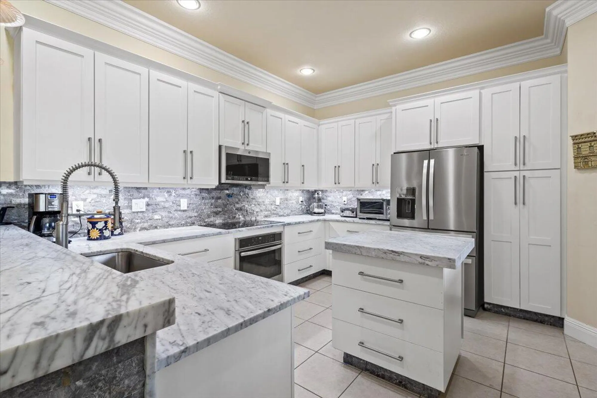 Property Slideshow image 4 of 68 | 10091 sw ambrose way, Port Saint Lucie, FL, 34986