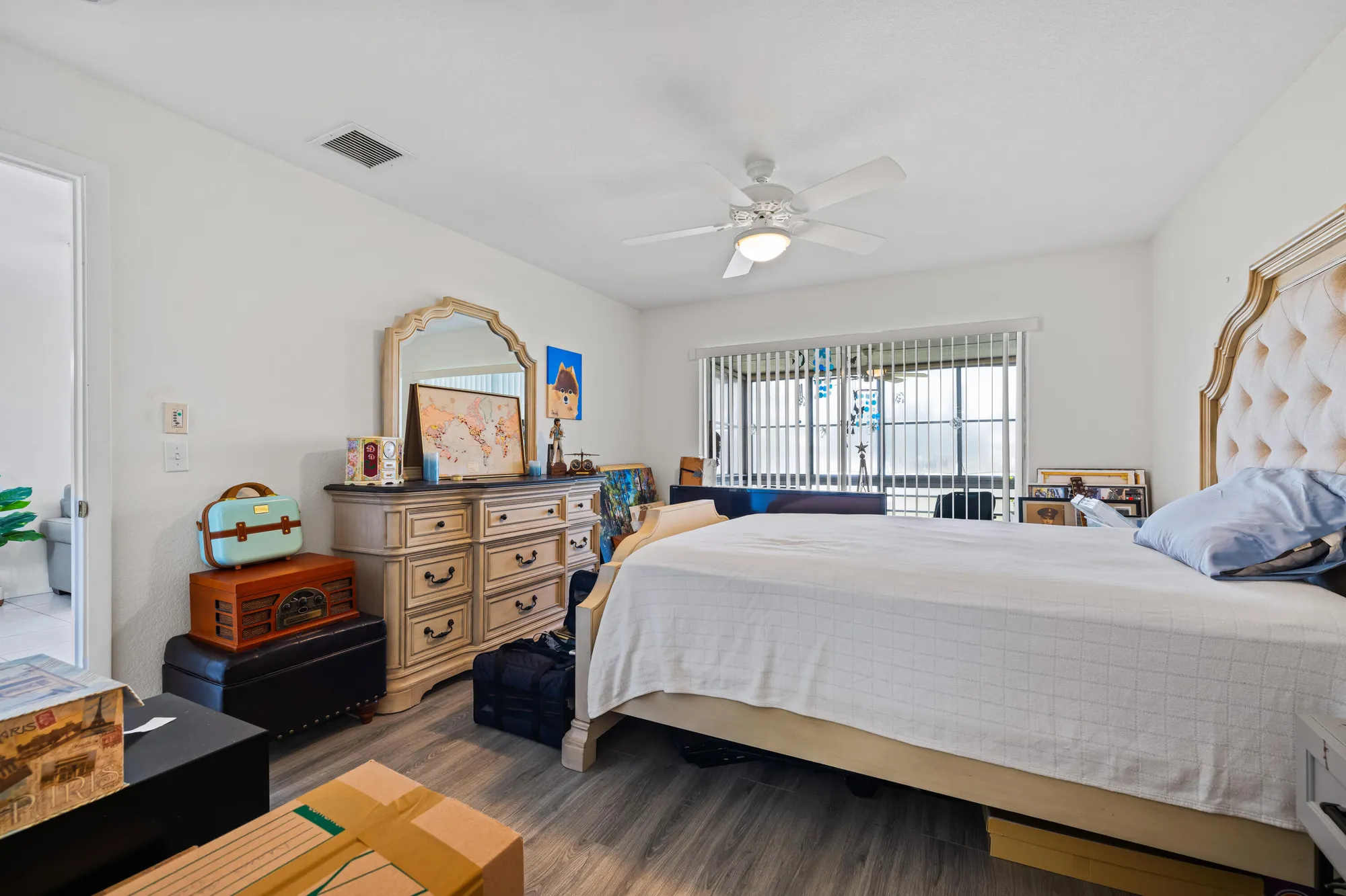 Property Slideshow image 9 of 23 | 12016 greenway cir s apt 203, Royal Palm Beach, FL, 33411