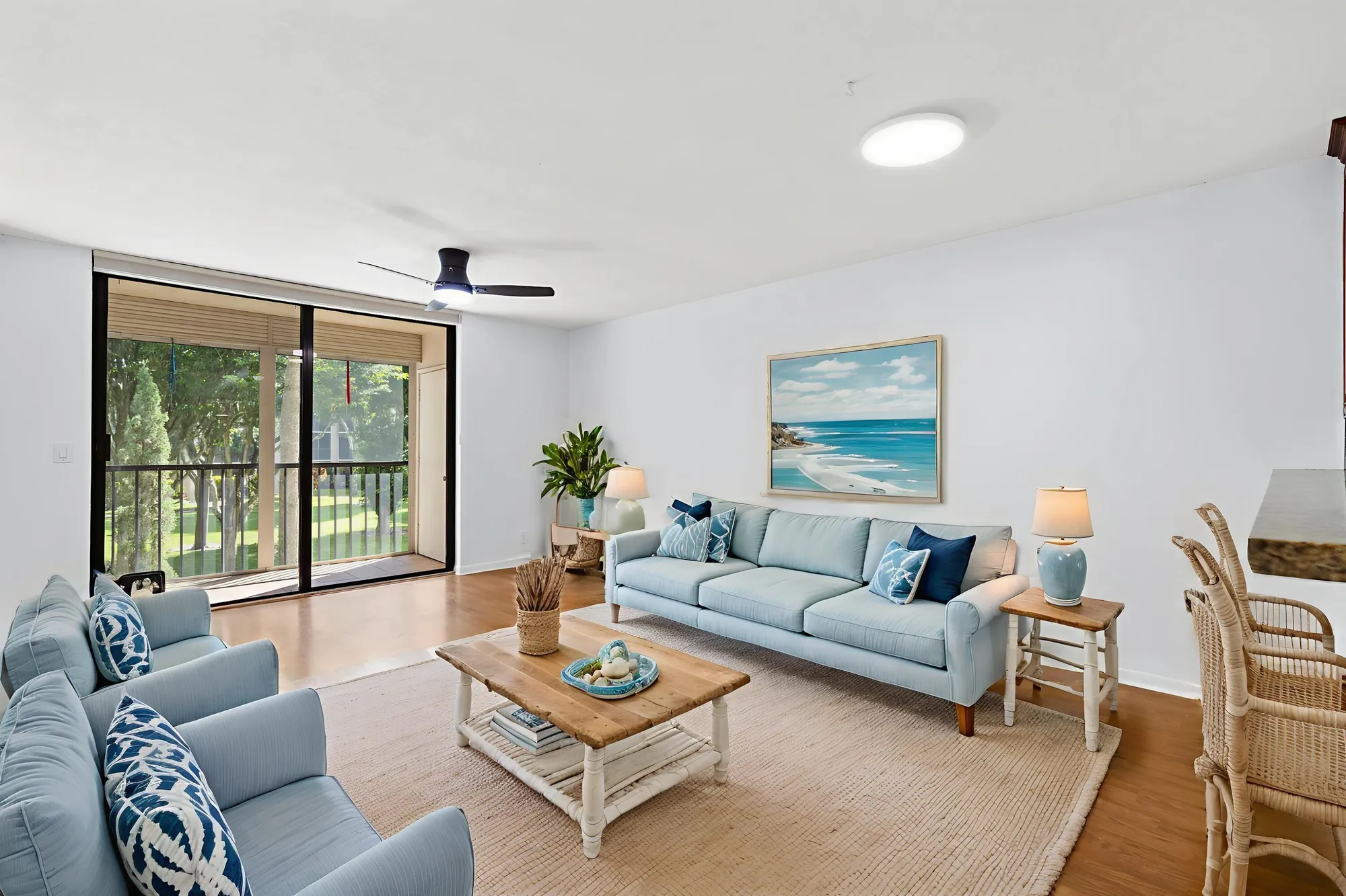 Property Slideshow image 14 of 47 | 5280 las verdes cir apt 216, Delray Beach, FL, 33484