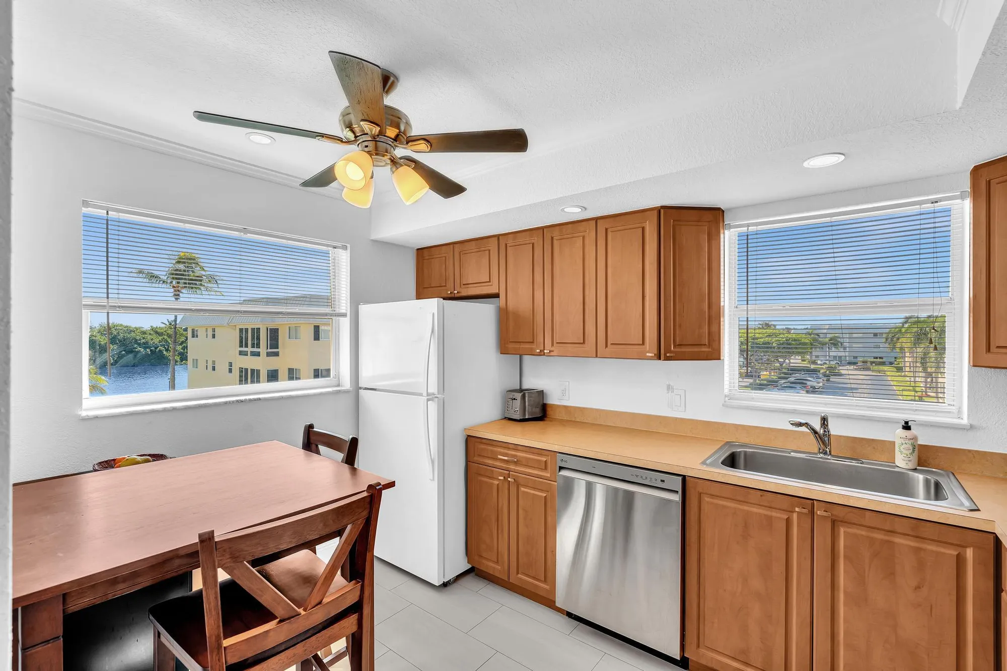 Property Slideshow image 9 of 73 | 3 colonial club dr 300, Boynton Beach, FL, 33435