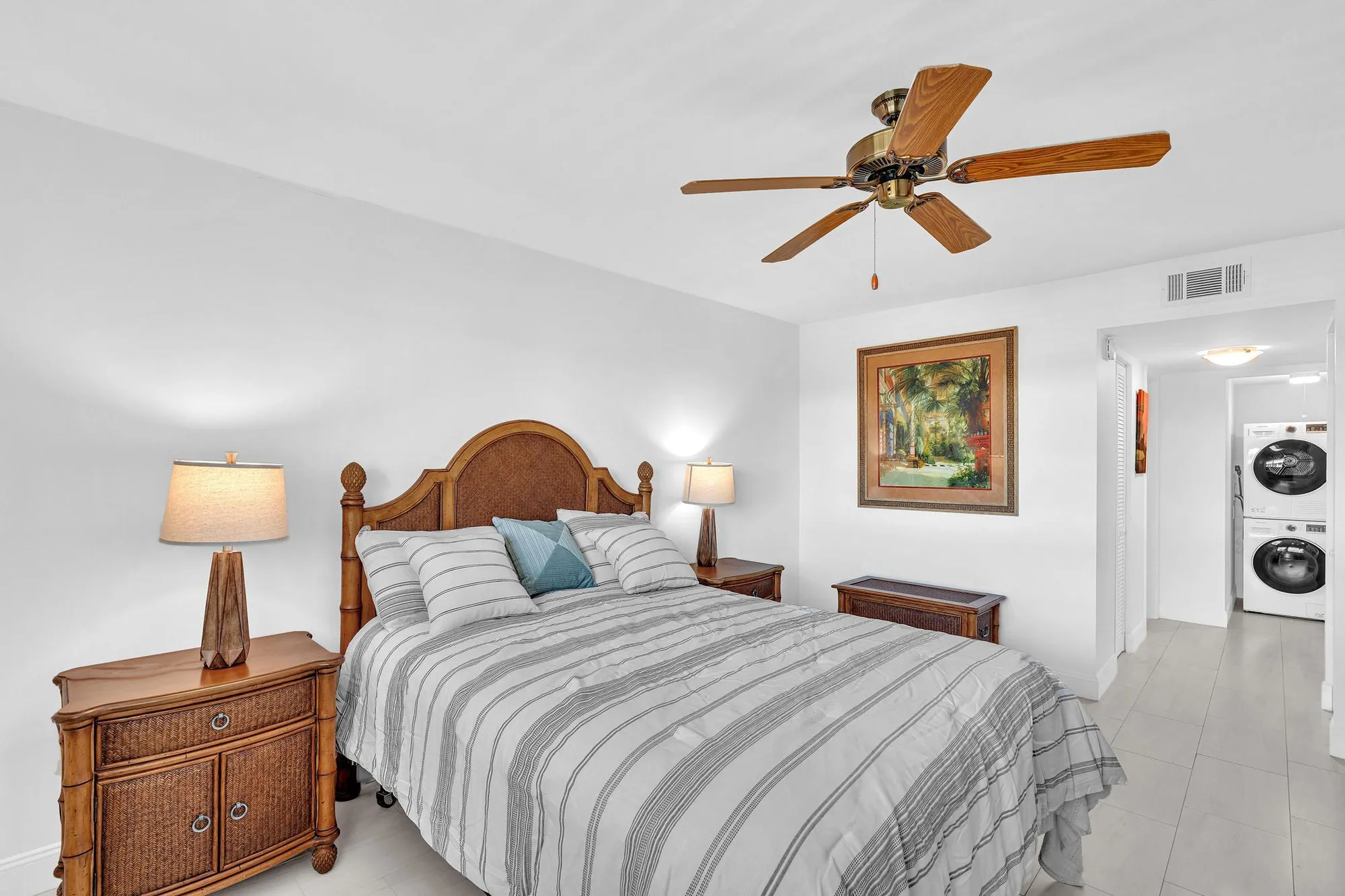 Property Slideshow image 19 of 73 | 3 colonial club dr 300, Boynton Beach, FL, 33435