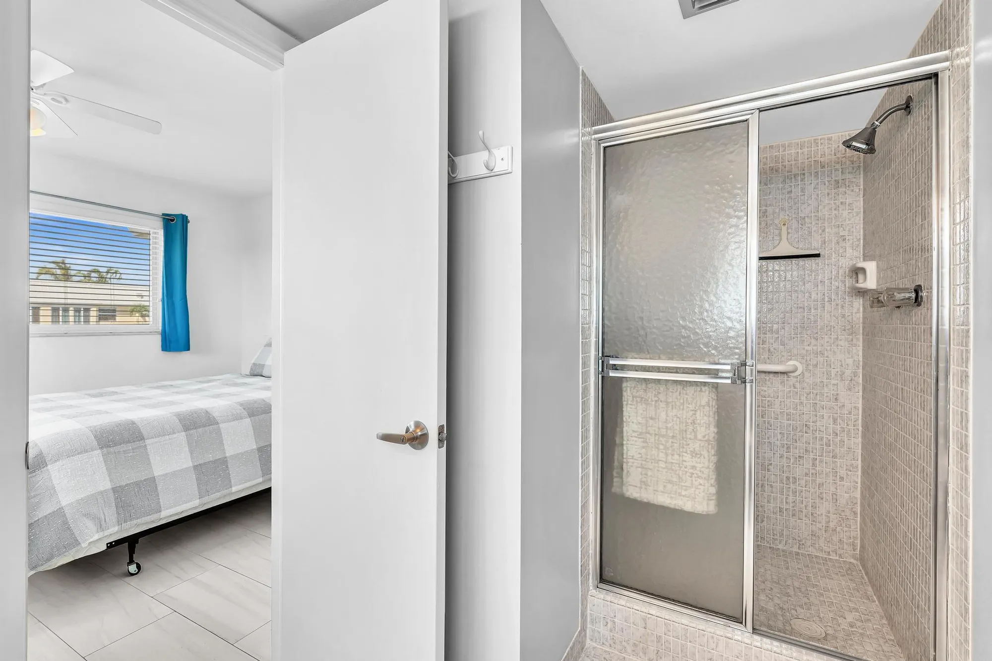 Property Slideshow image 26 of 73 | 3 colonial club dr 300, Boynton Beach, FL, 33435