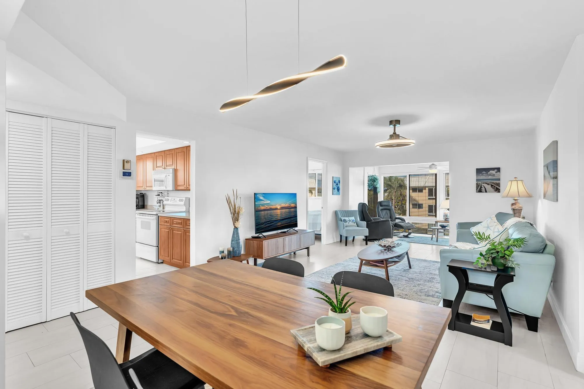 Property Slideshow image 7 of 73 | 3 colonial club dr 300, Boynton Beach, FL, 33435