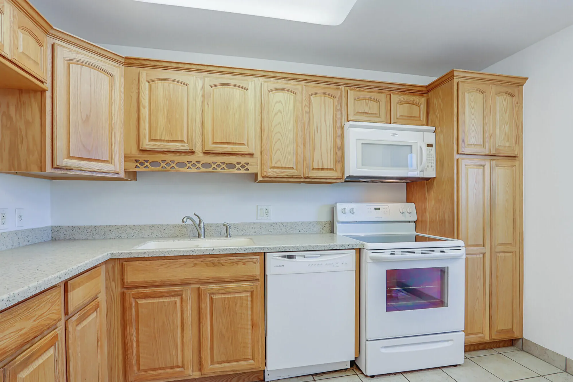 Property Slideshow image 14 of 32 | 1852 sw palm city rd 202, Stuart, FL, 34994