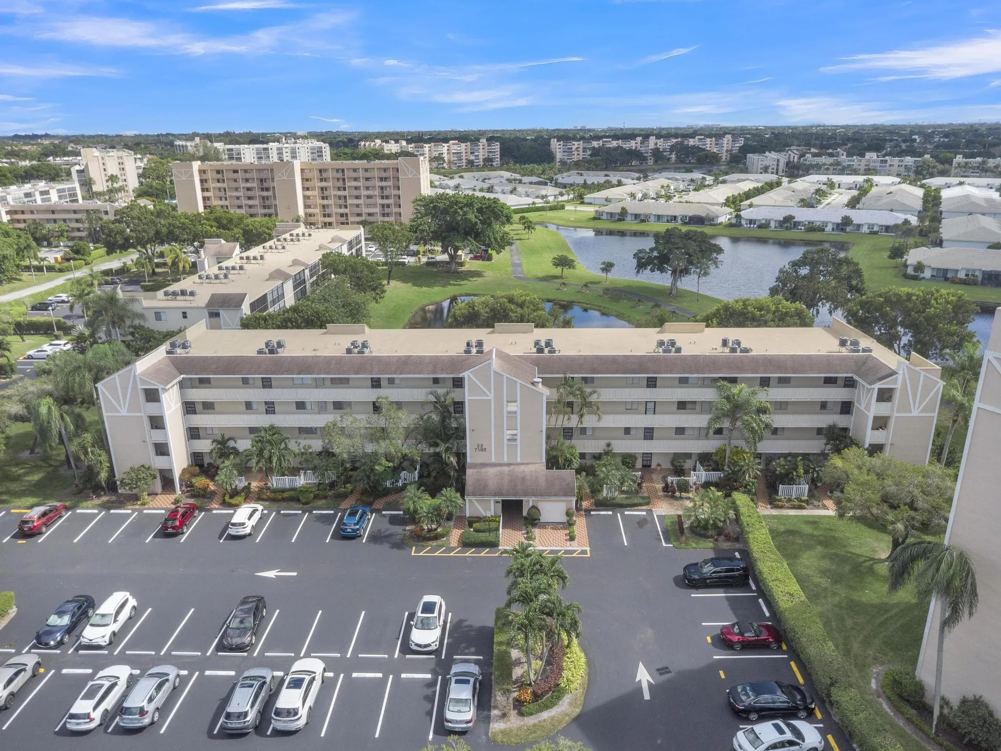 Property Slideshow image 1 of 74 | 7192 huntington ln apt 407, Delray Beach, FL, 33446