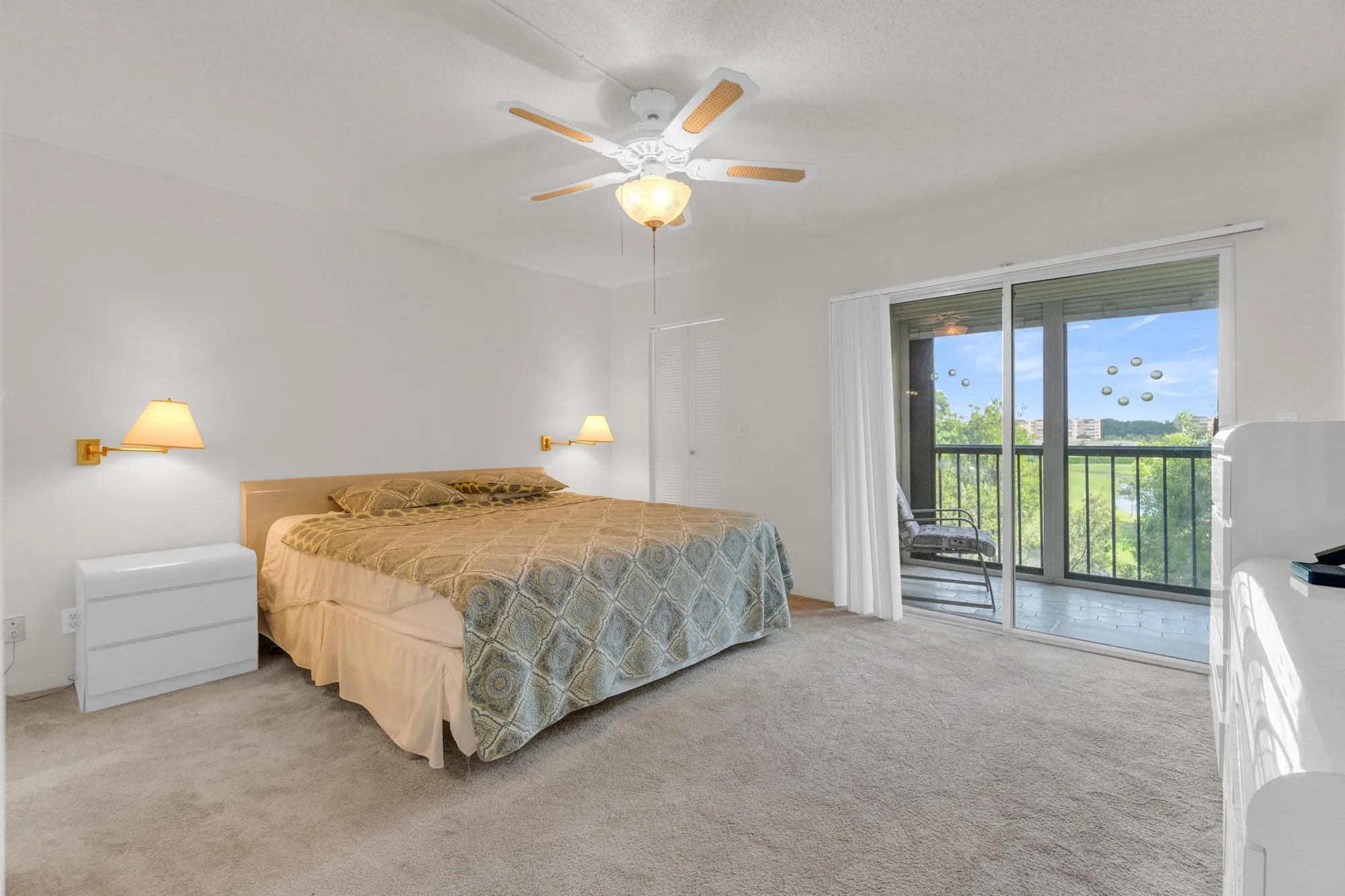 Property Slideshow image 17 of 74 | 7192 huntington ln apt 407, Delray Beach, FL, 33446