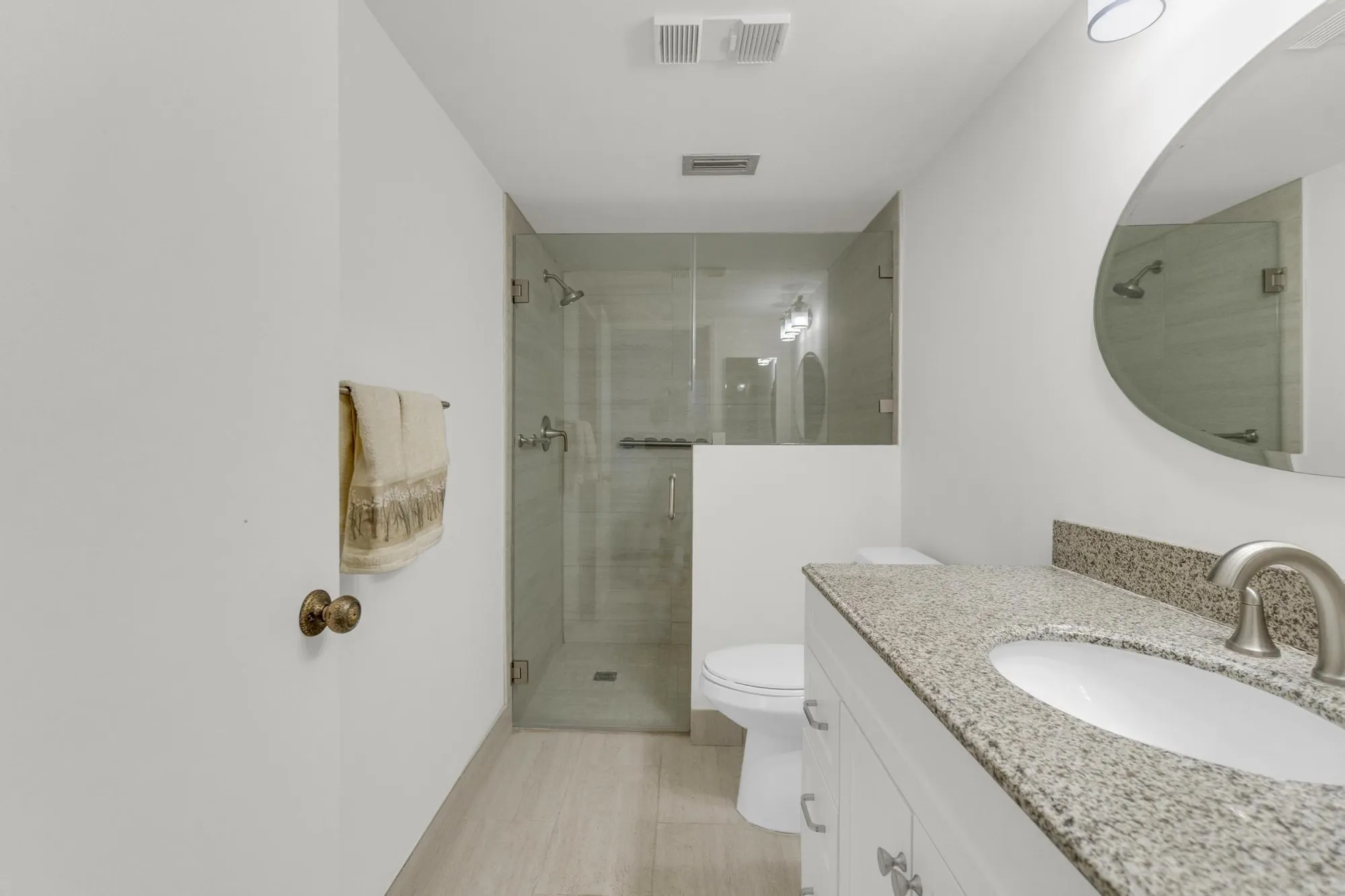 Property Slideshow image 21 of 74 | 7192 huntington ln apt 407, Delray Beach, FL, 33446