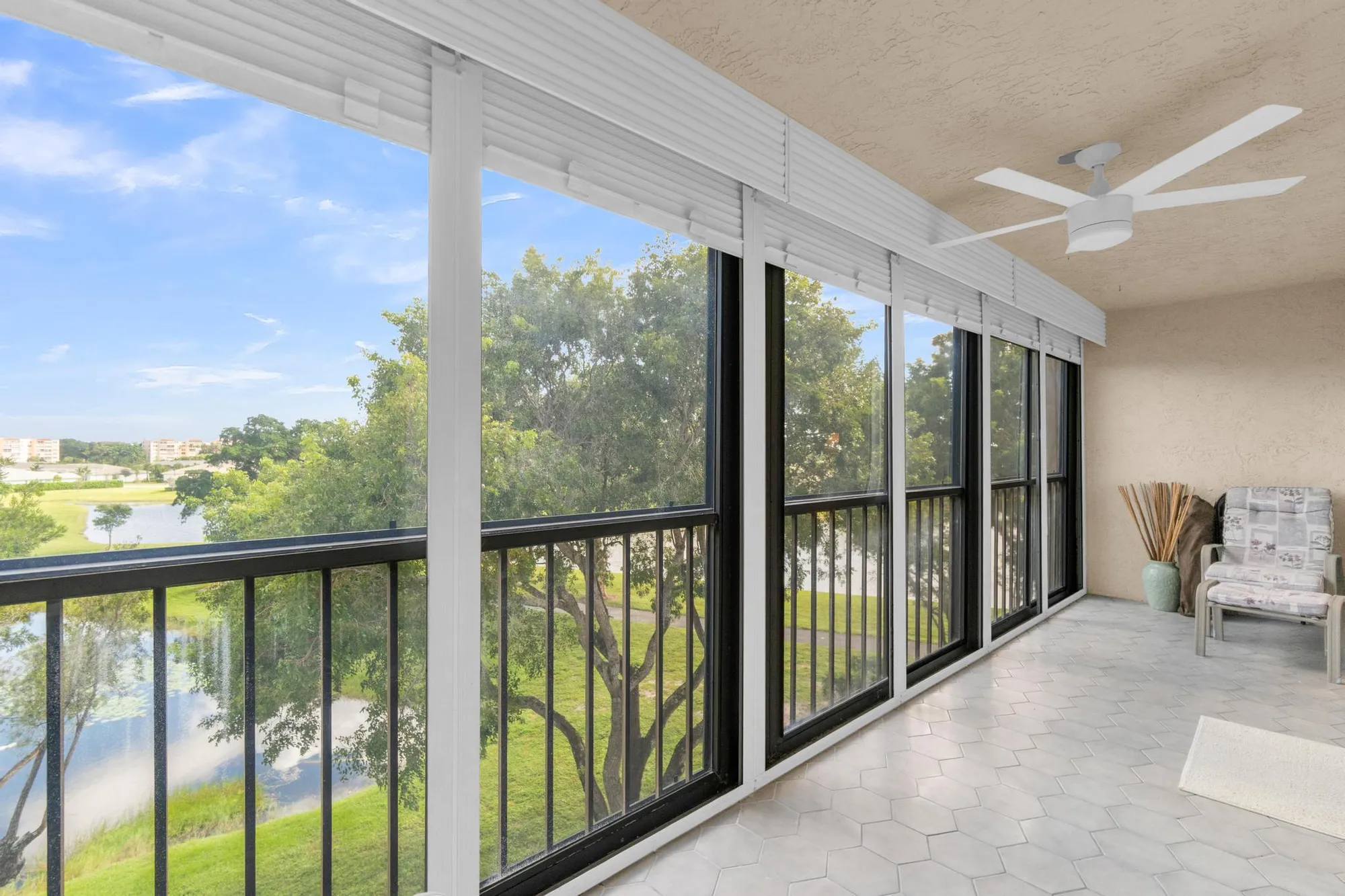 Property Slideshow image 31 of 74 | 7192 huntington ln apt 407, Delray Beach, FL, 33446