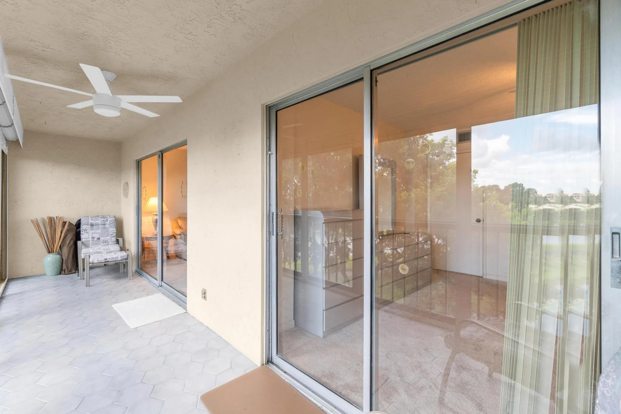 Property Slideshow image 33 of 74 | 7192 huntington ln apt 407, Delray Beach, FL, 33446