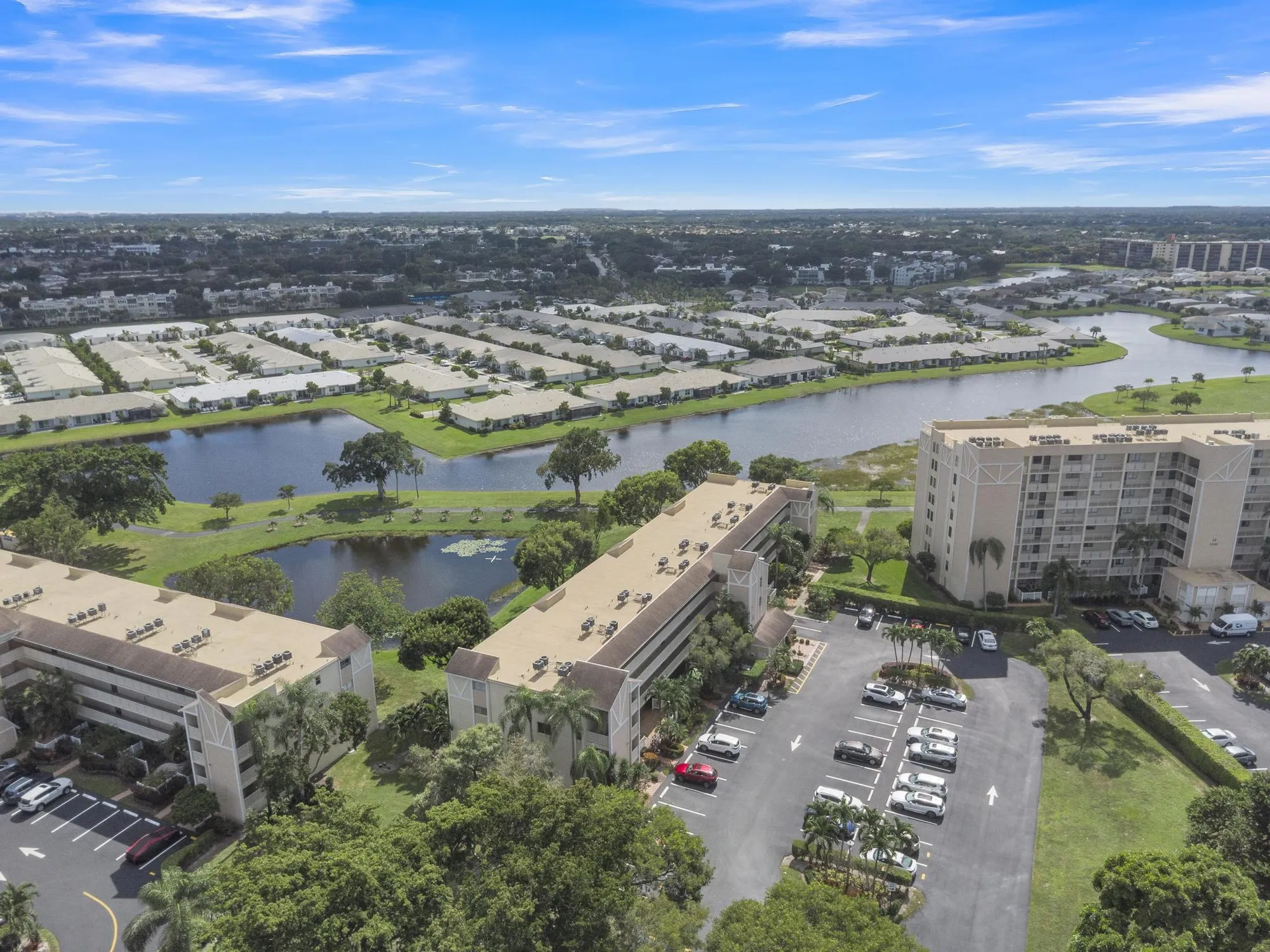 Property Slideshow image 38 of 74 | 7192 huntington ln apt 407, Delray Beach, FL, 33446