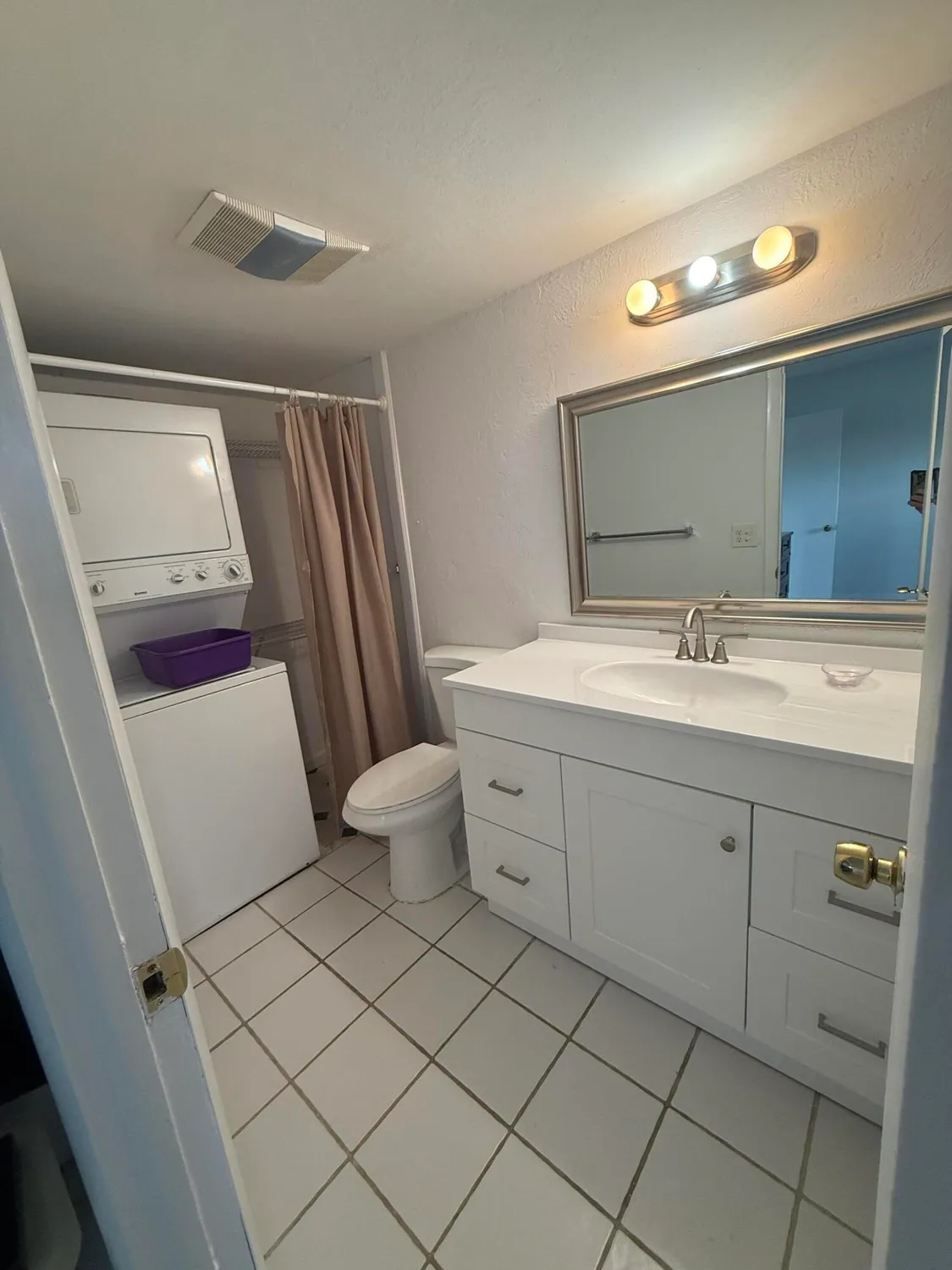 Property Slideshow image 4 of 10 | 352 lake dora dr # 352, West Palm Beach, FL, 33411