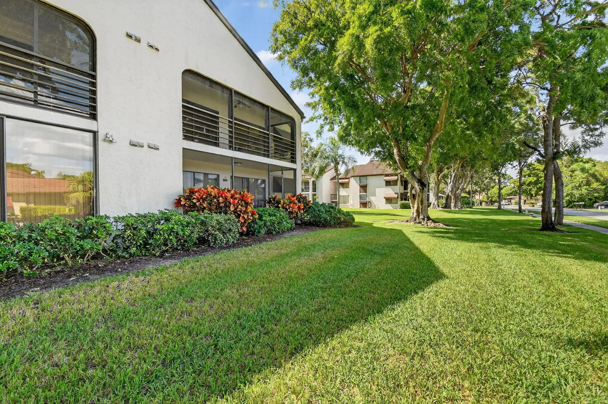 Property Slideshow image 34 of 54 | 5040 rose hill dr apt 206, Boynton Beach, FL, 33437