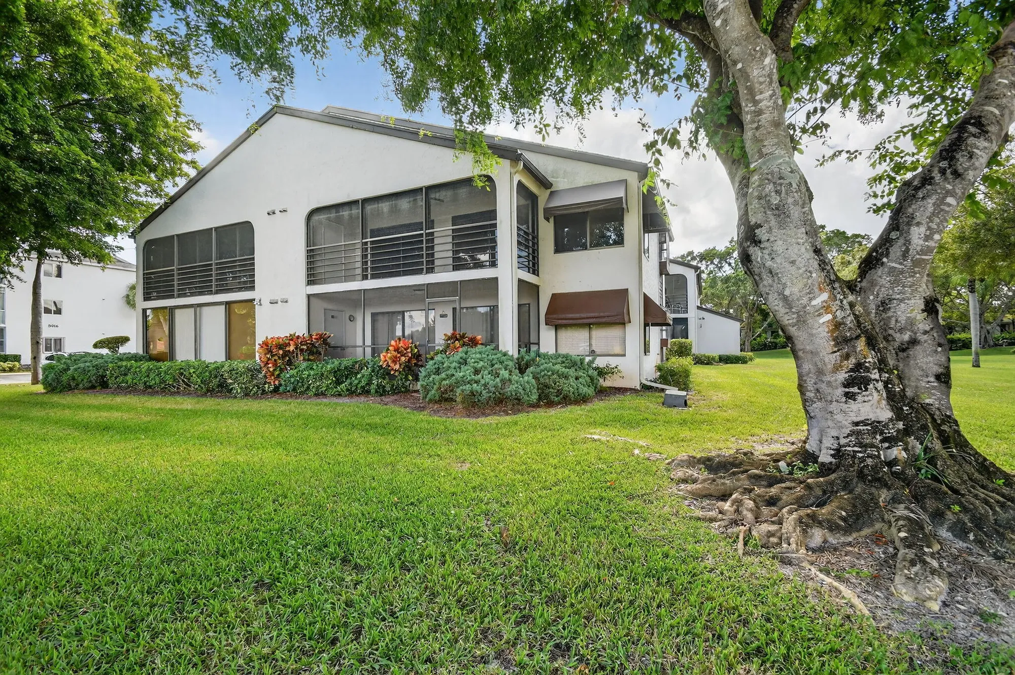 Property Slideshow image 36 of 54 | 5040 rose hill dr apt 206, Boynton Beach, FL, 33437