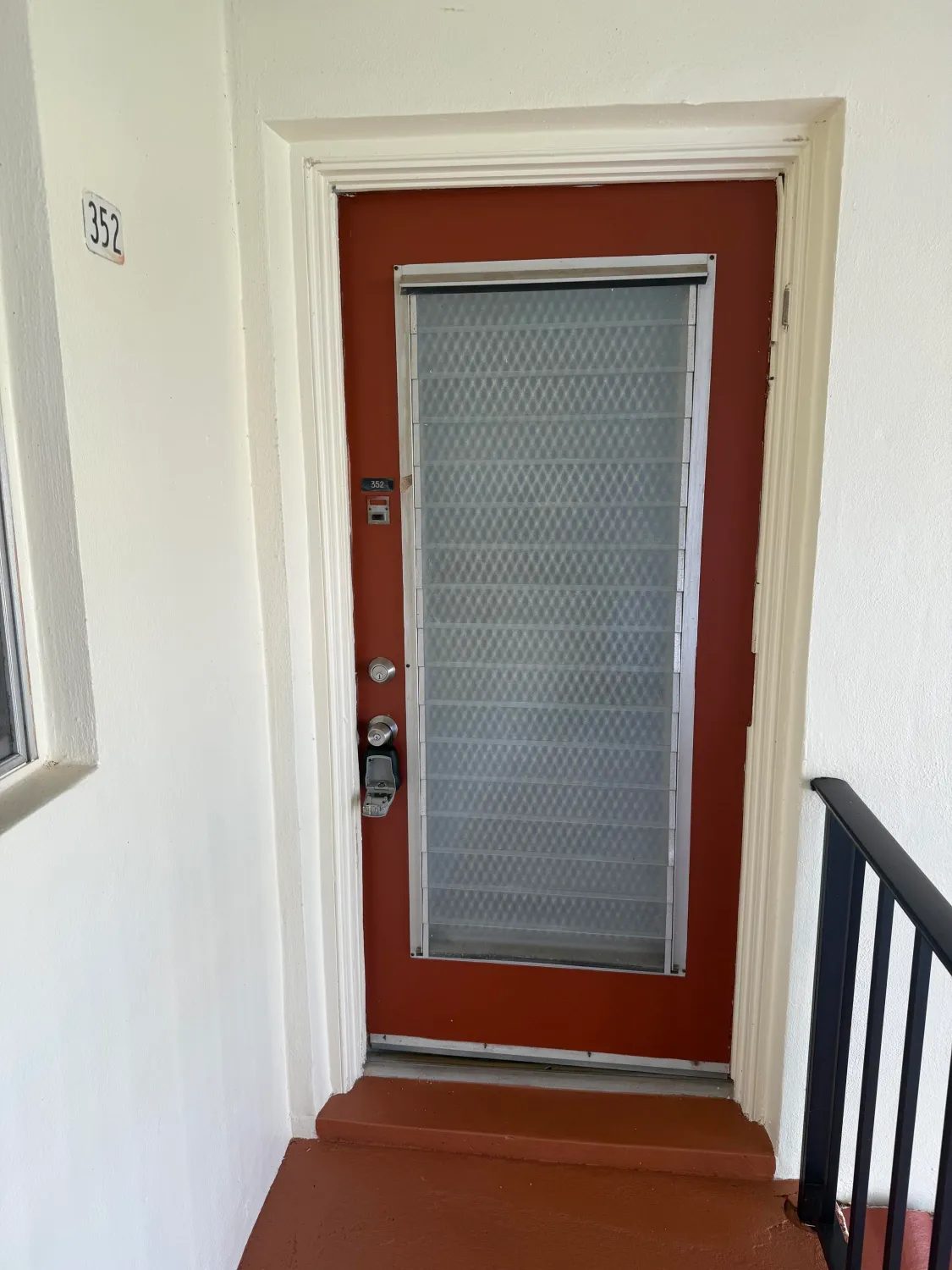 Property Slideshow image 1 of 10 | 352 lake dora dr # 352, West Palm Beach, FL, 33411